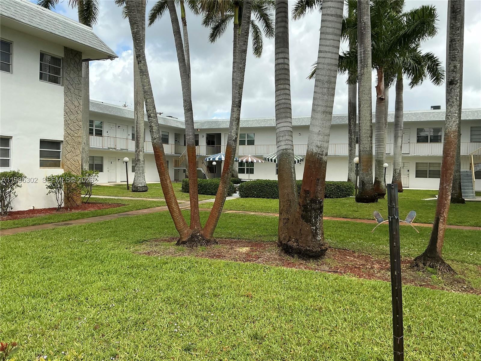 III Delwood West Condo