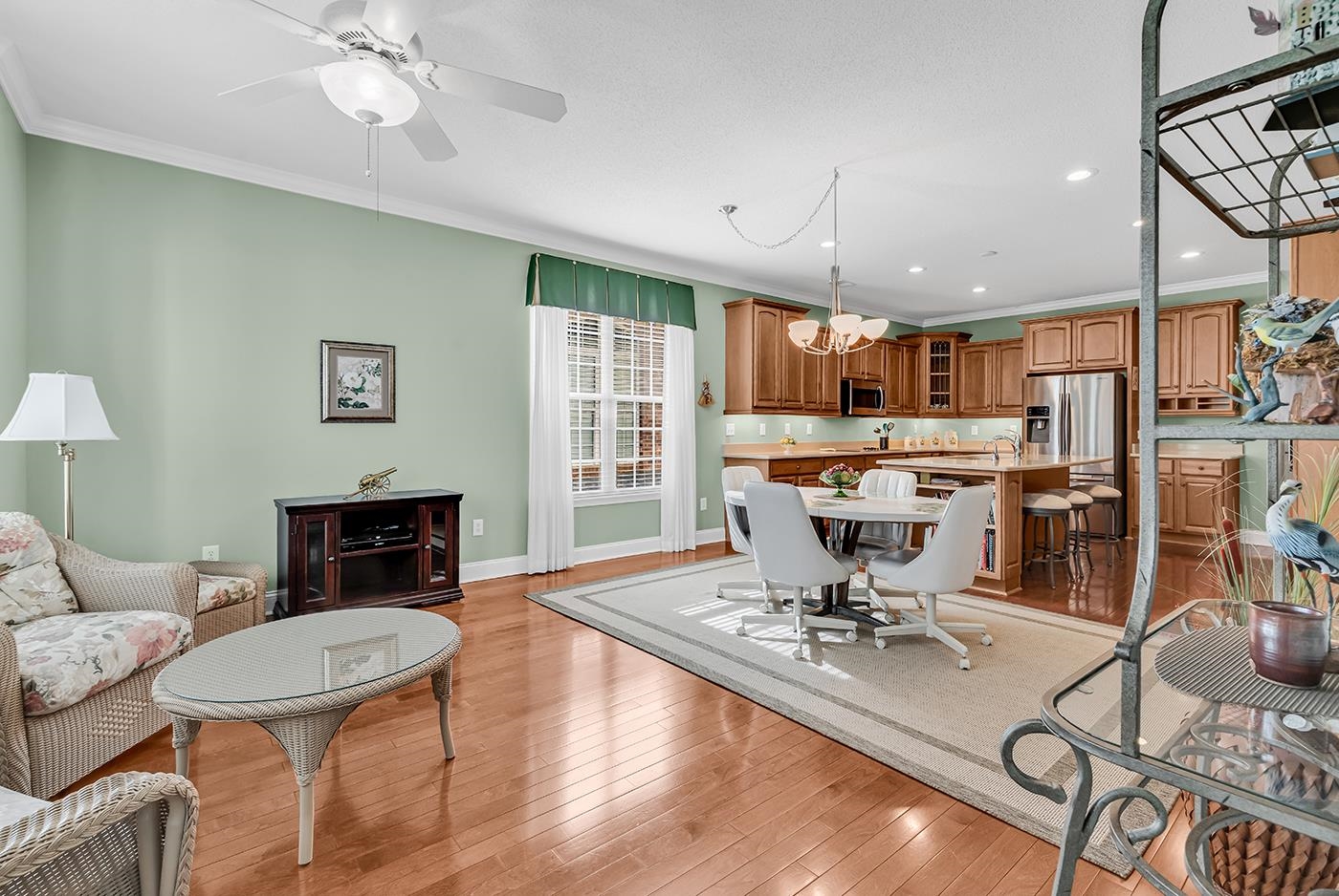 606 Trawler Bay Ct.