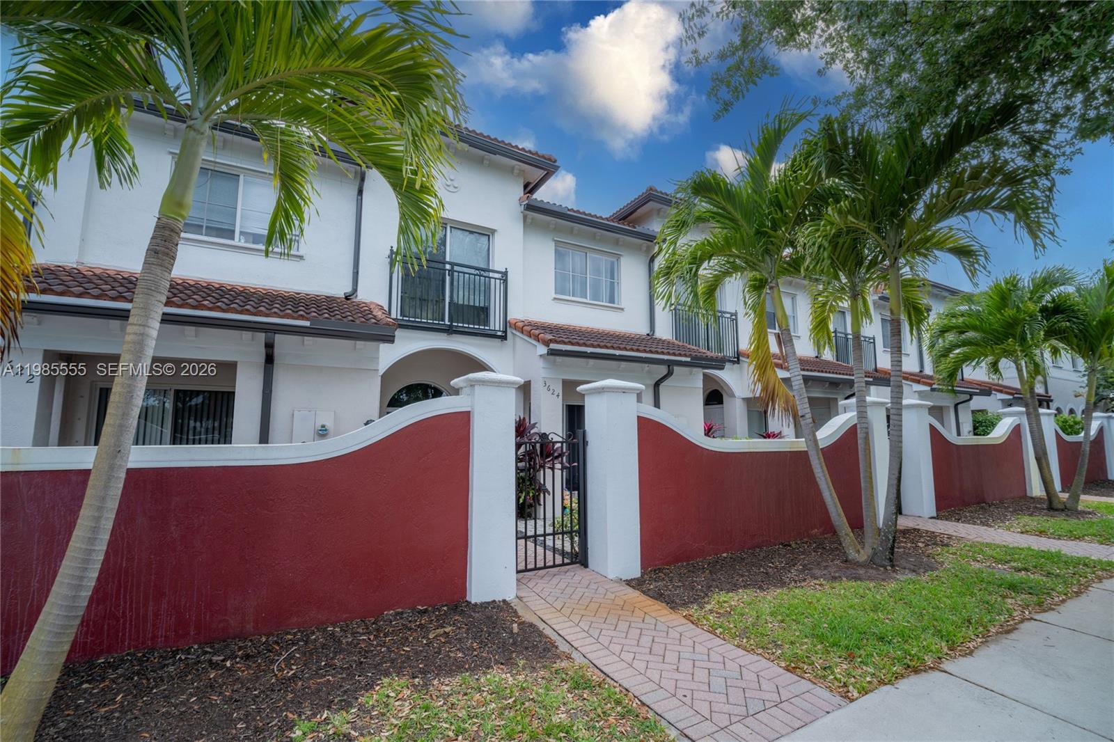 United Homes At Bella Vist