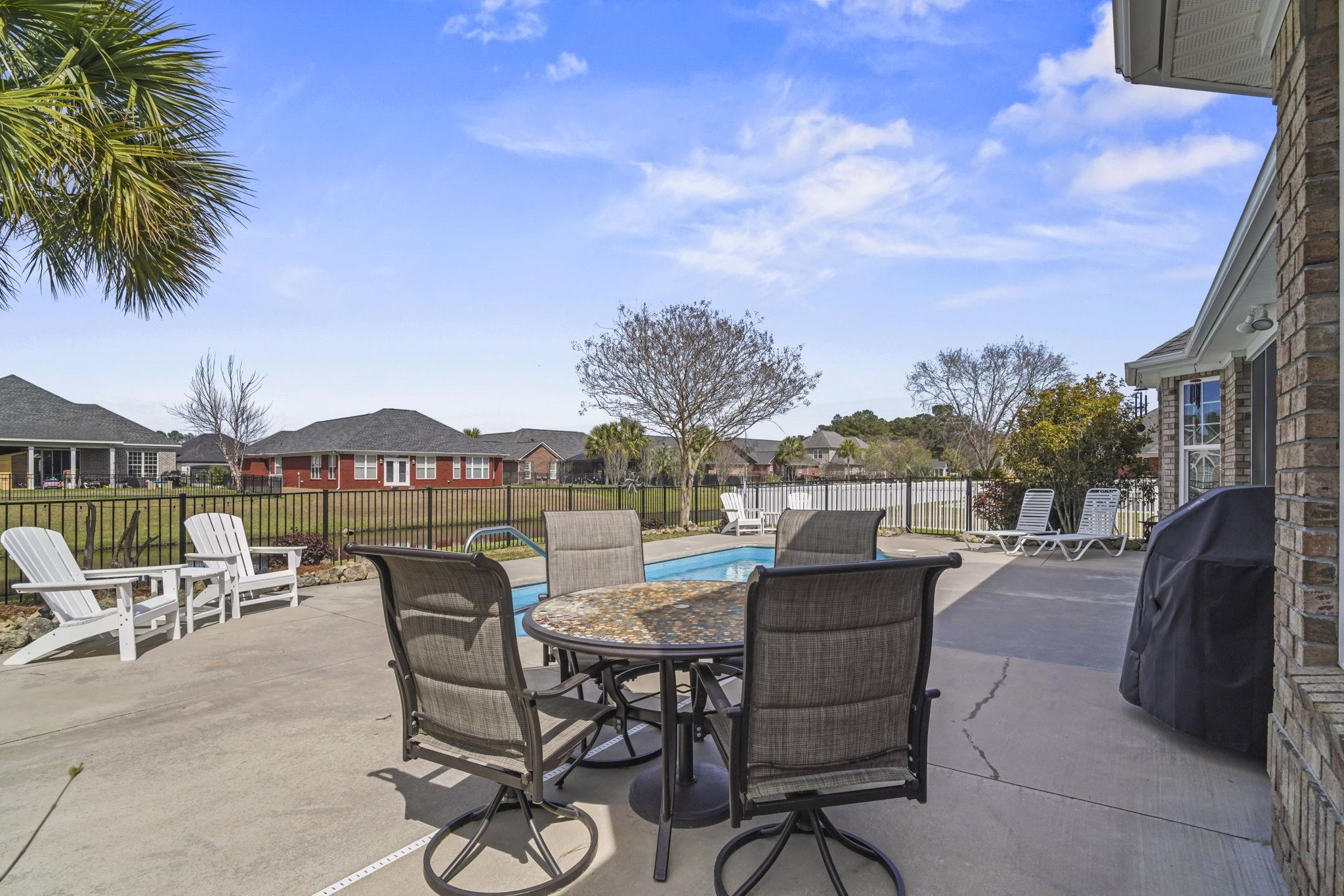 2607234 | Photo 43