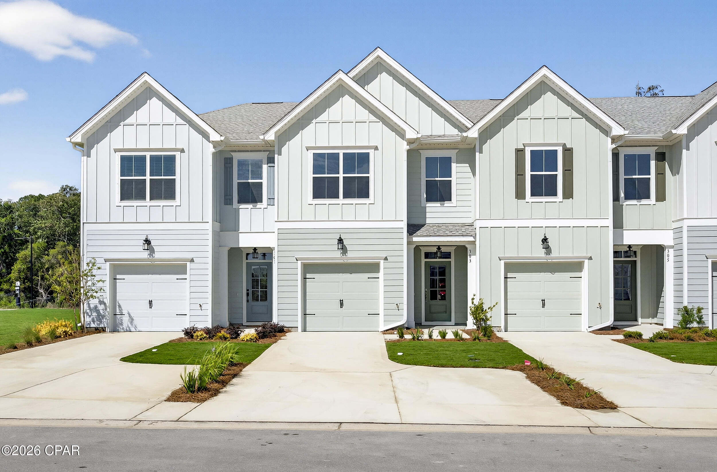 Image 8 For 303 Cyan Lane 26