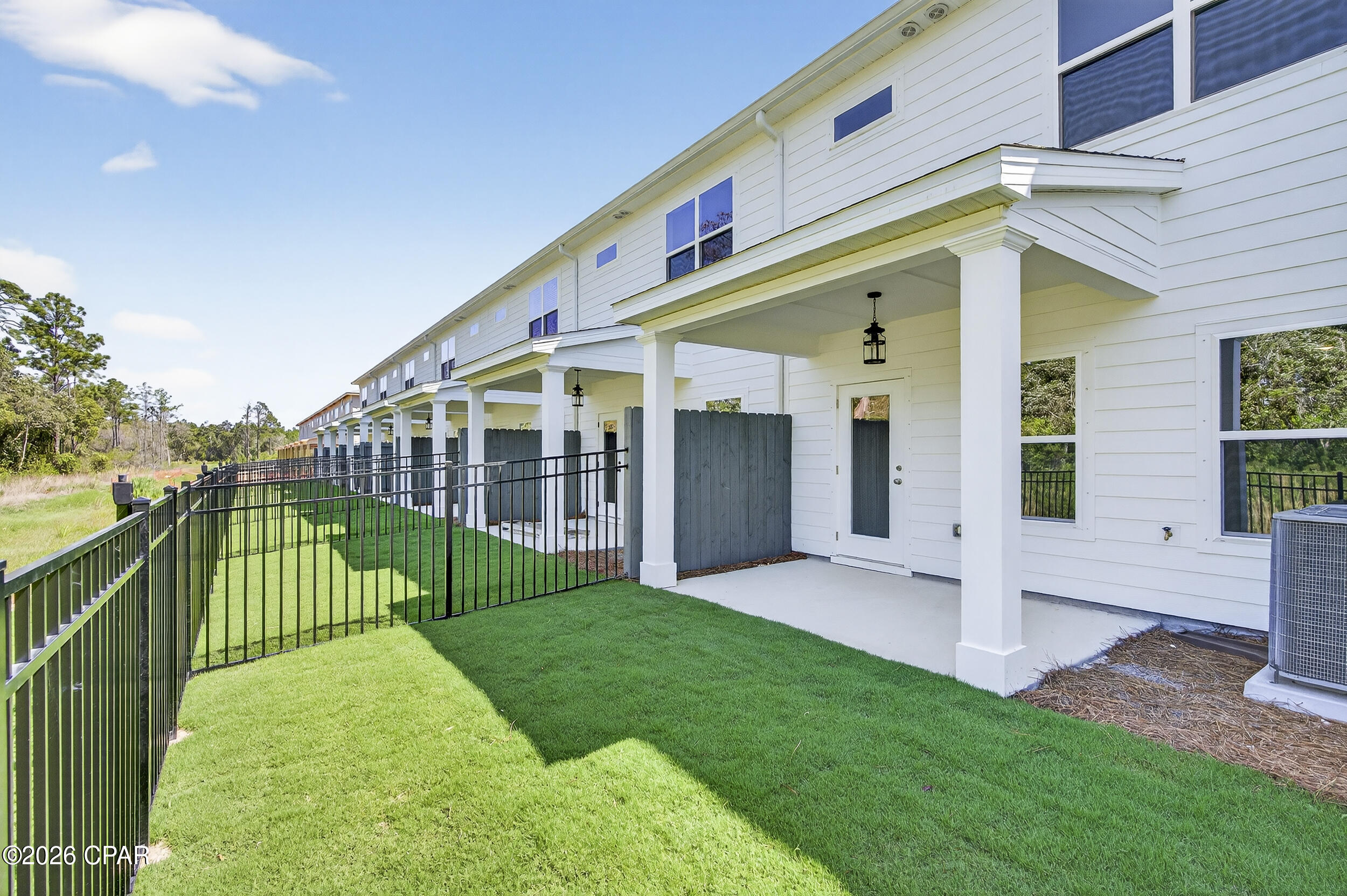 Image 9 For 303 Cyan Lane 26