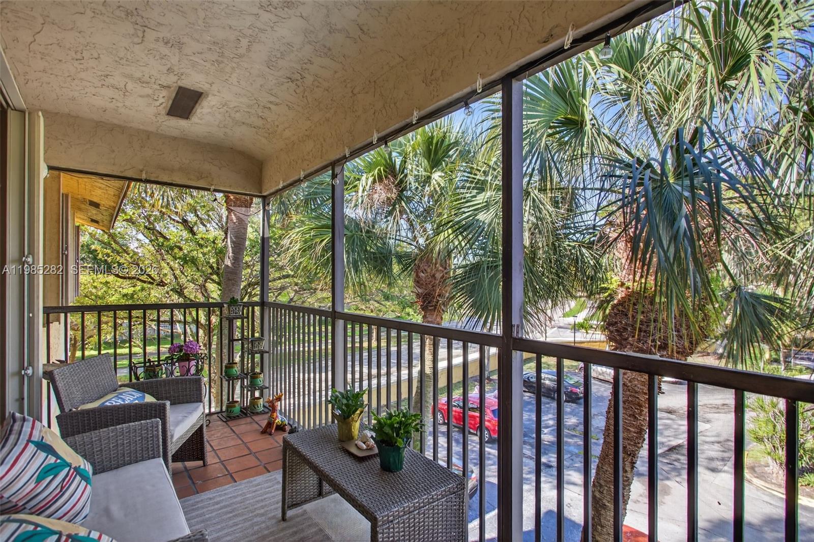 Oakland Forest Club Condo