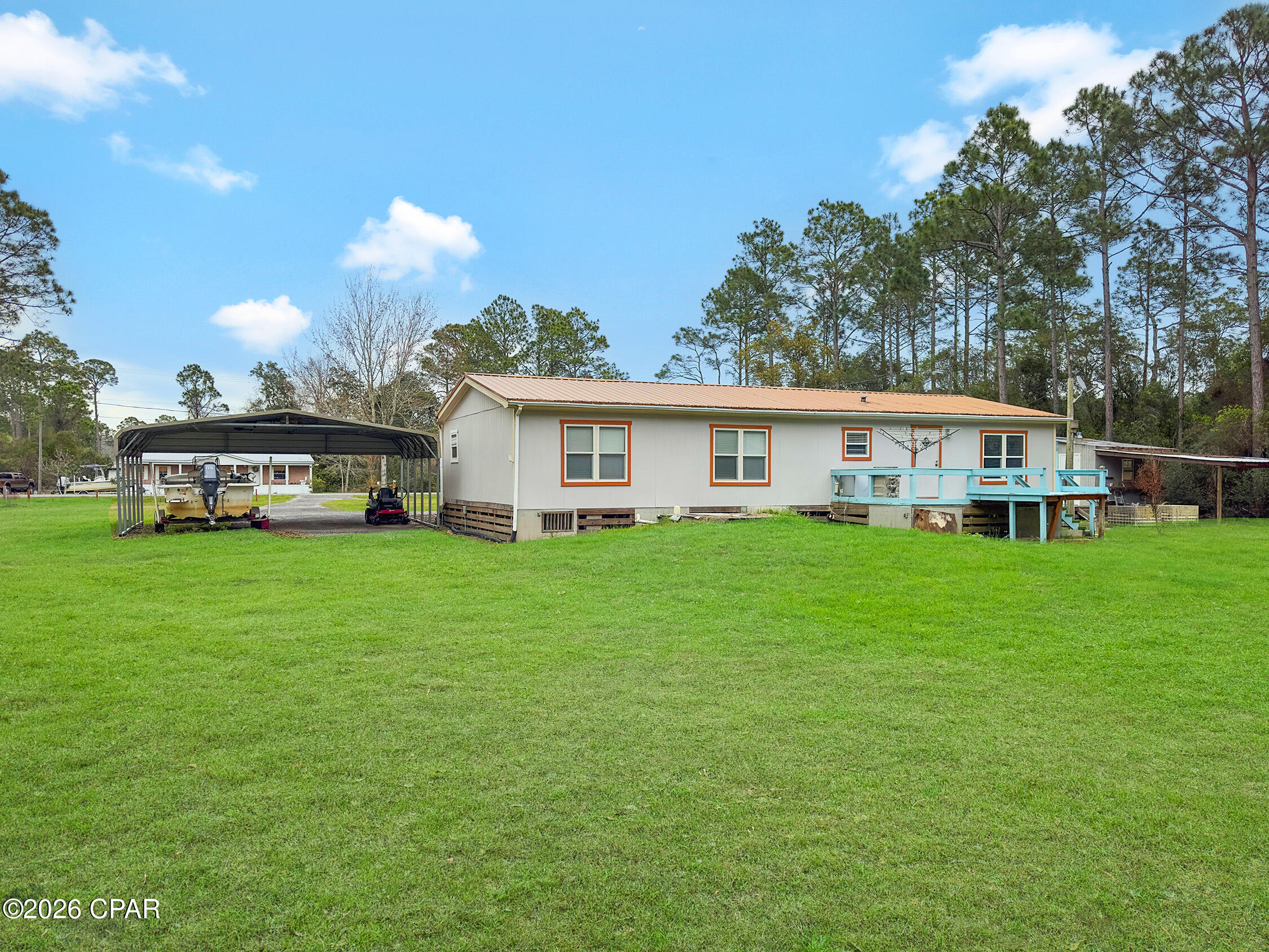 Listing photo id 28 for 1584 Peachtree Road