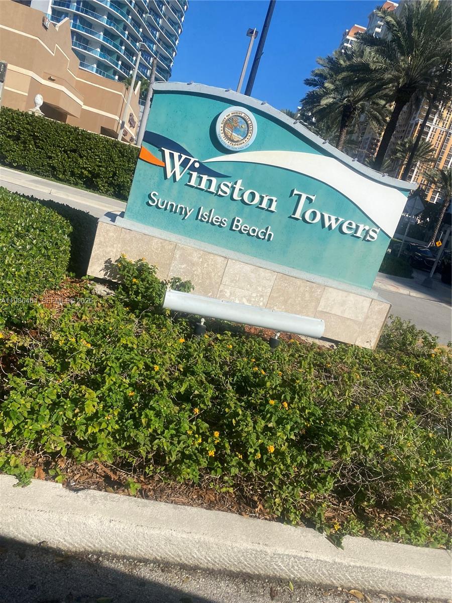 Winston Tower 300 Condo