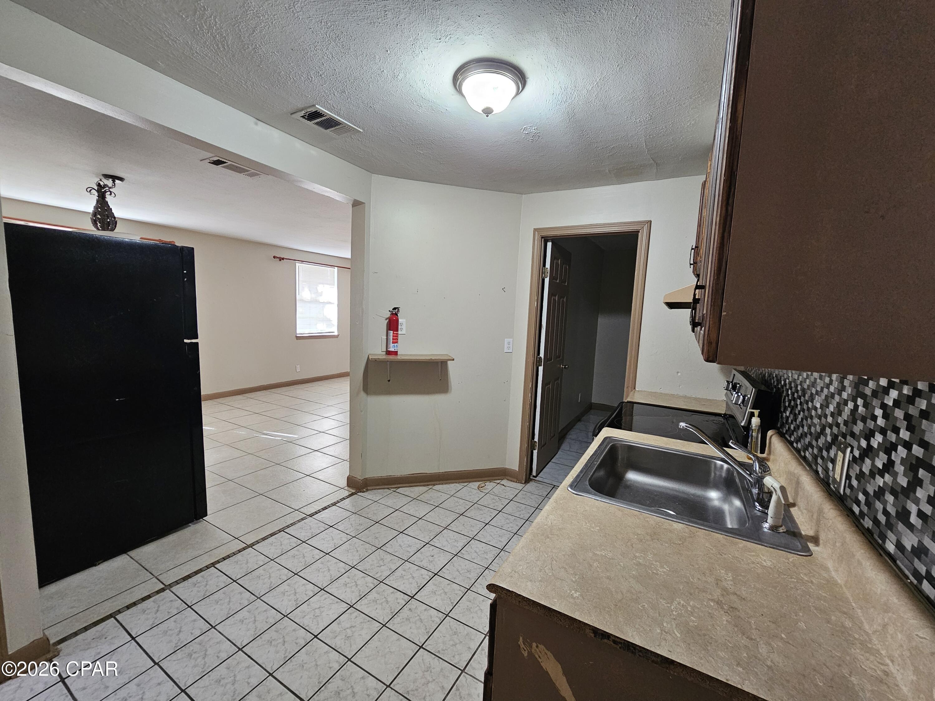 Image 15 For 1814 Arthur Avenue A & B