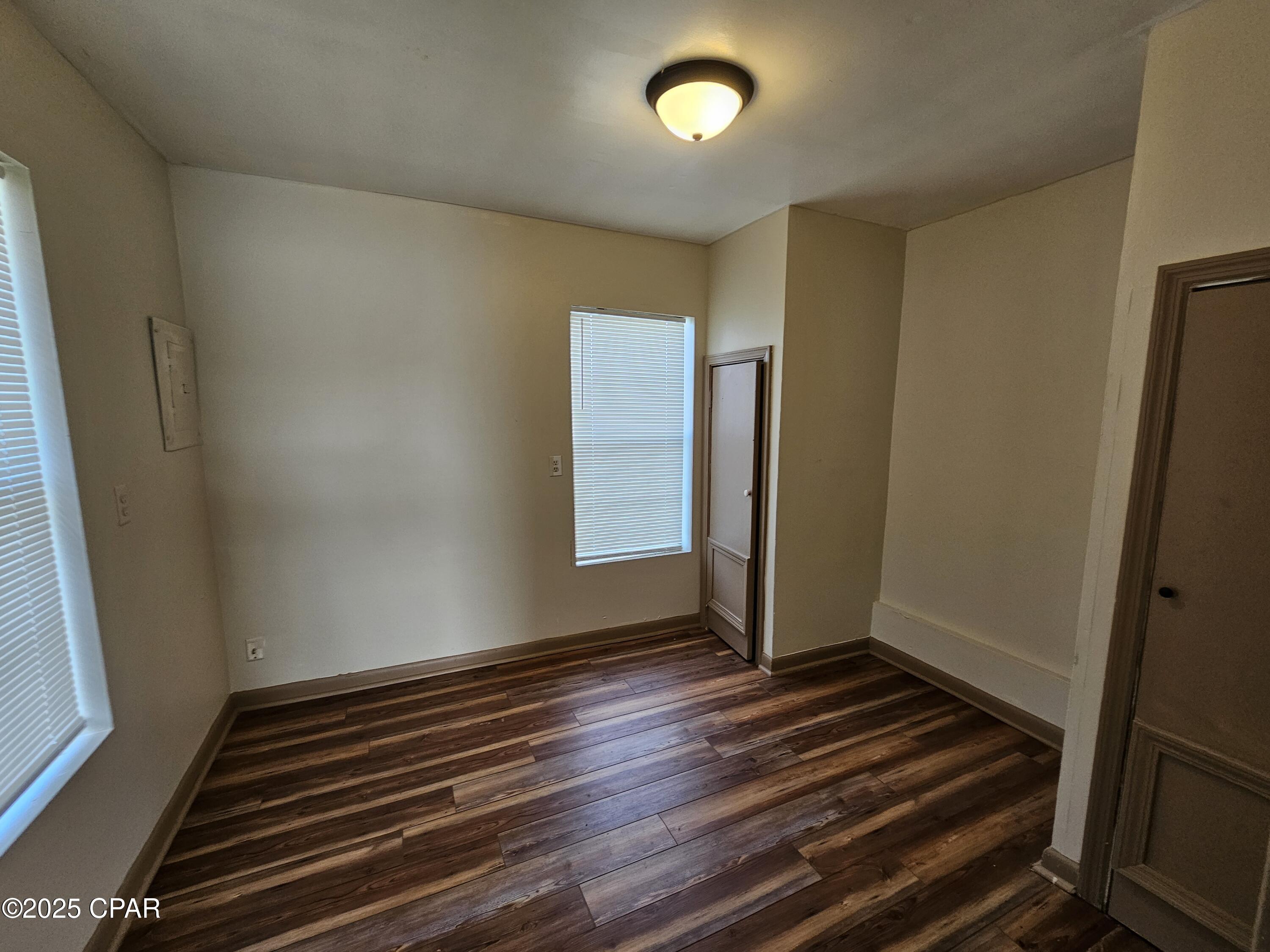 Image 4 For 1814 Arthur Avenue A & B