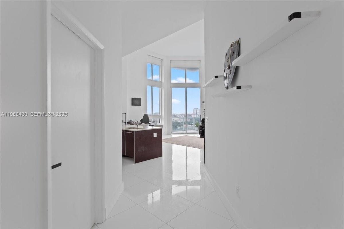 Quantum On The Bay Condo