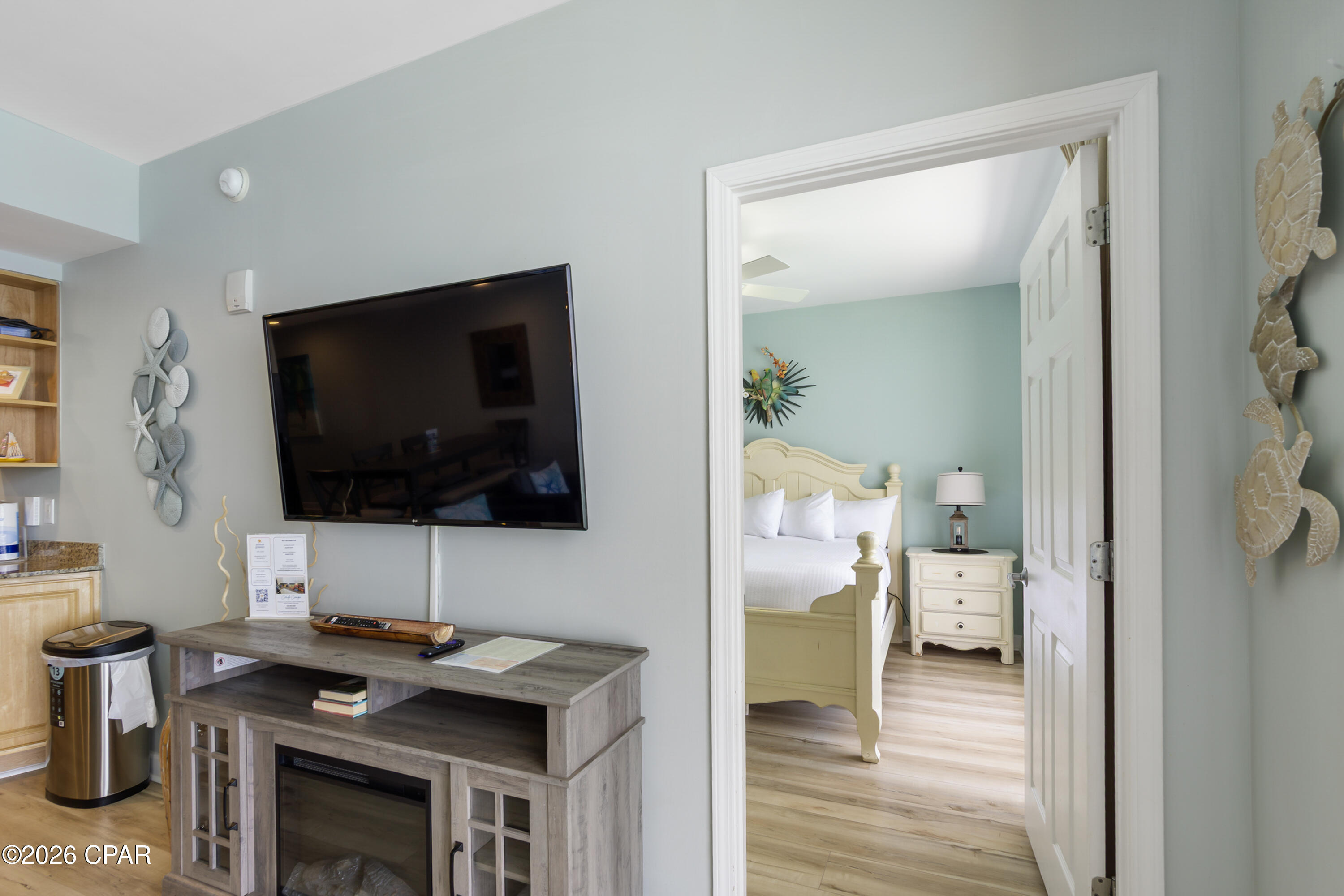 Image 16 For 17739 Front Beach Road 1902w