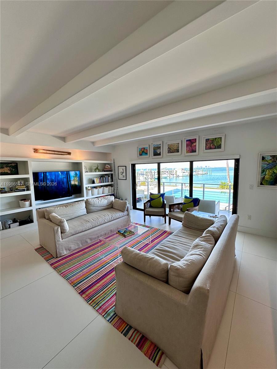 Villaharbour Apts Condo