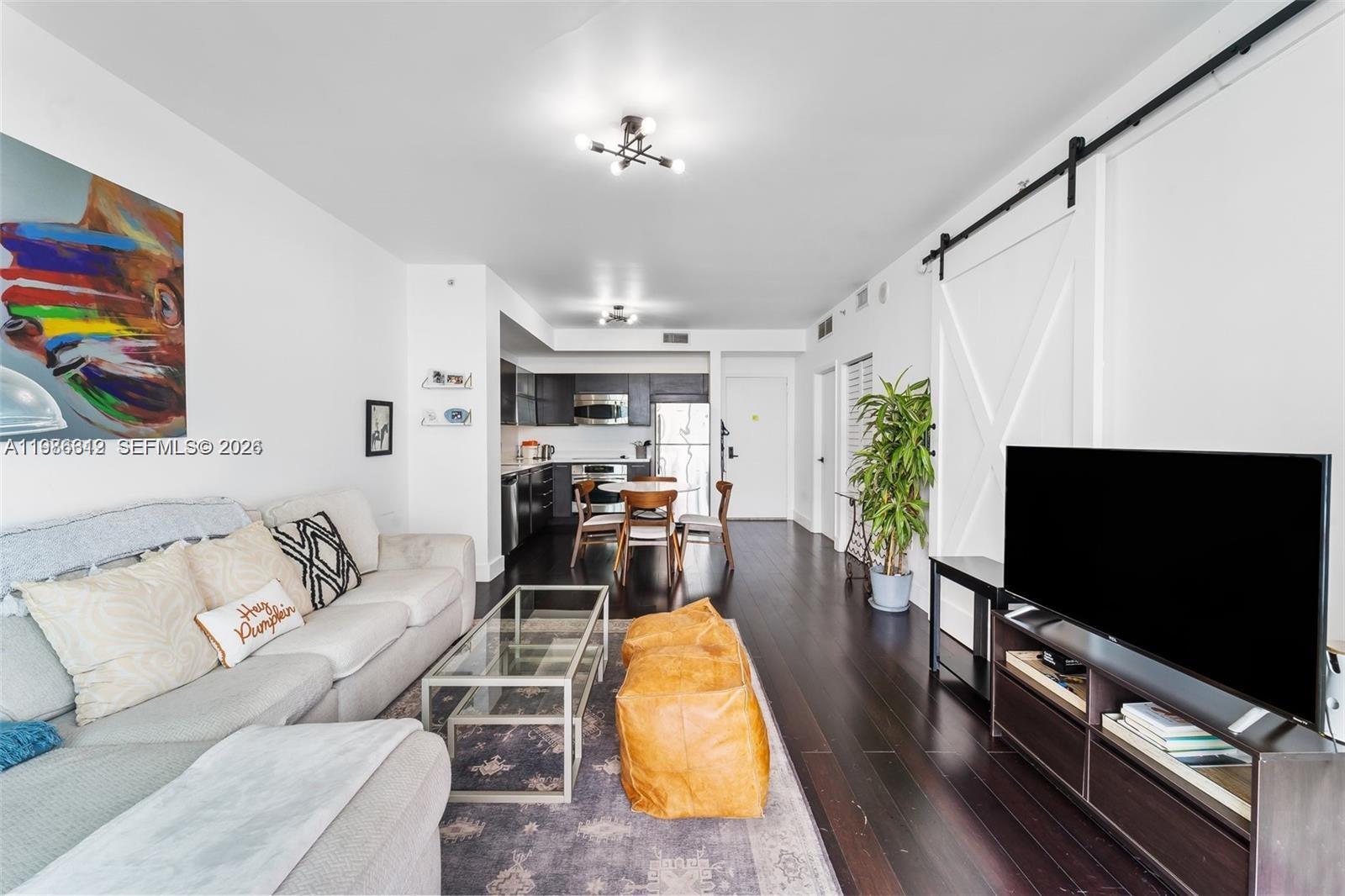 Property photo # 0