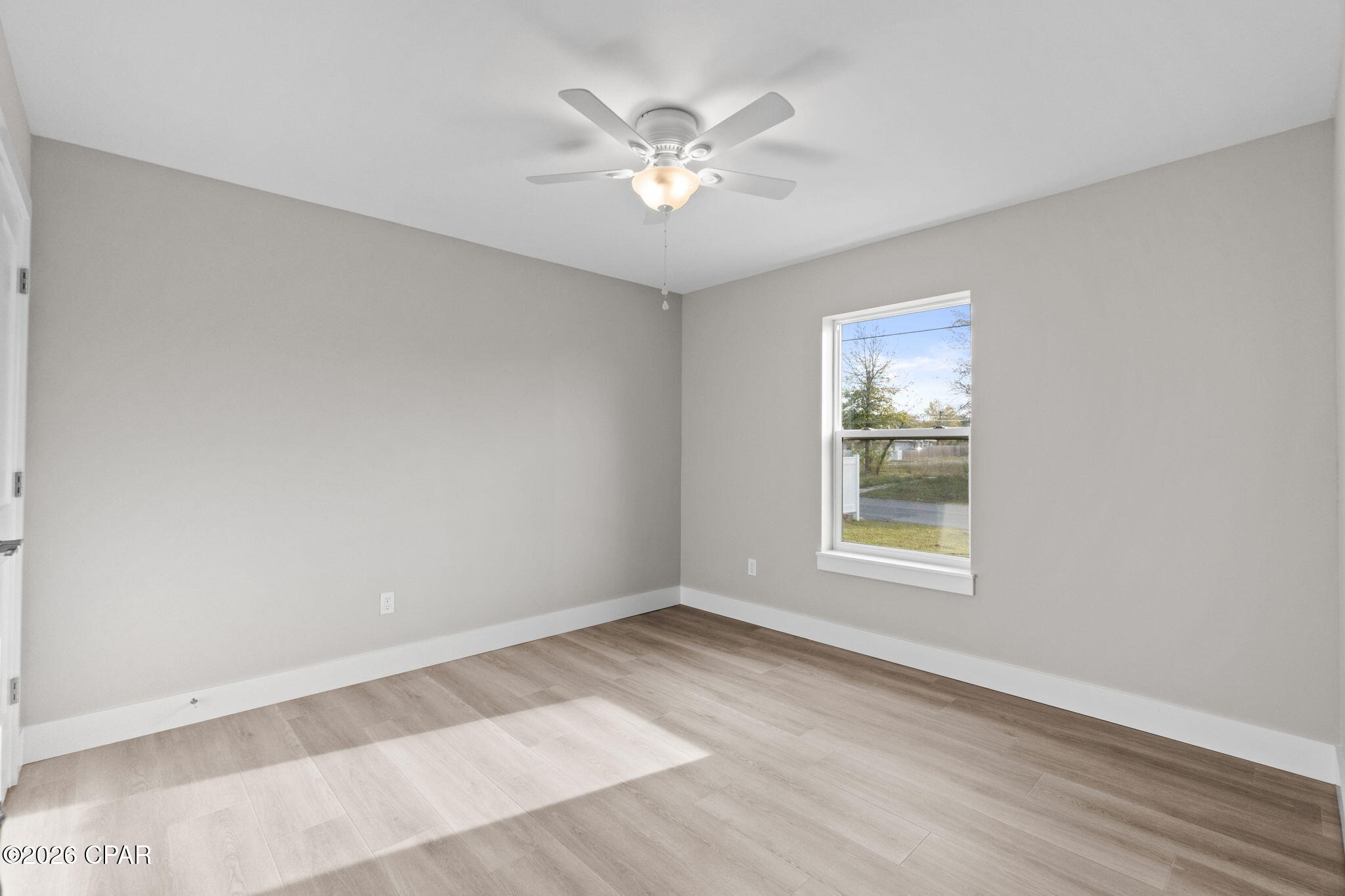 Image 17 For 729 Kirklin Avenue