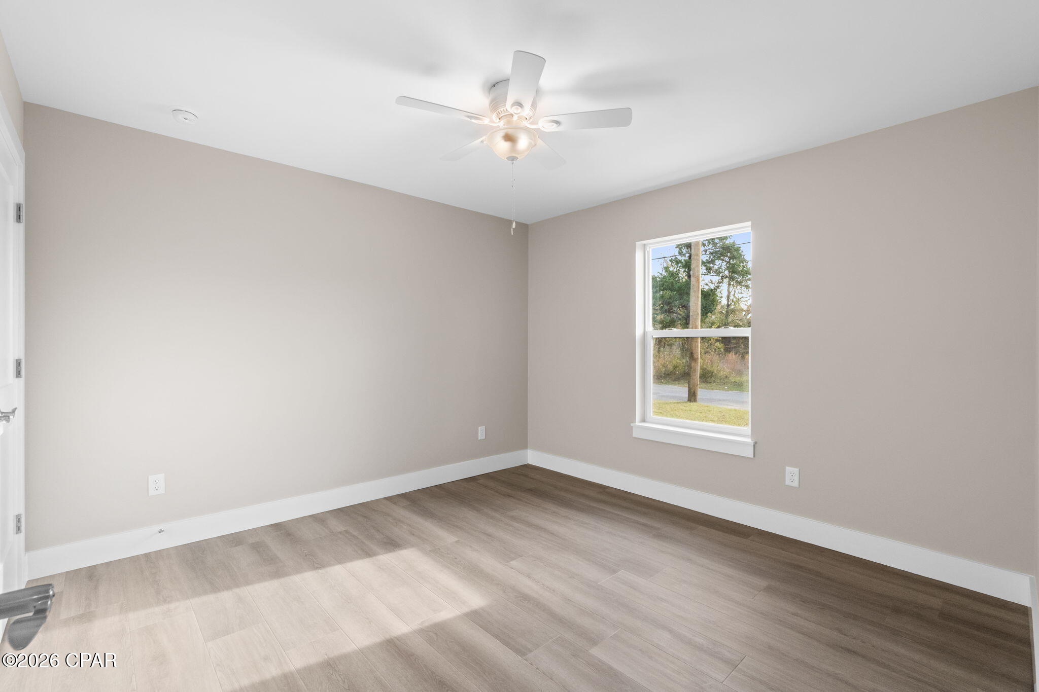 Image 18 For 727 Kirklin Avenue