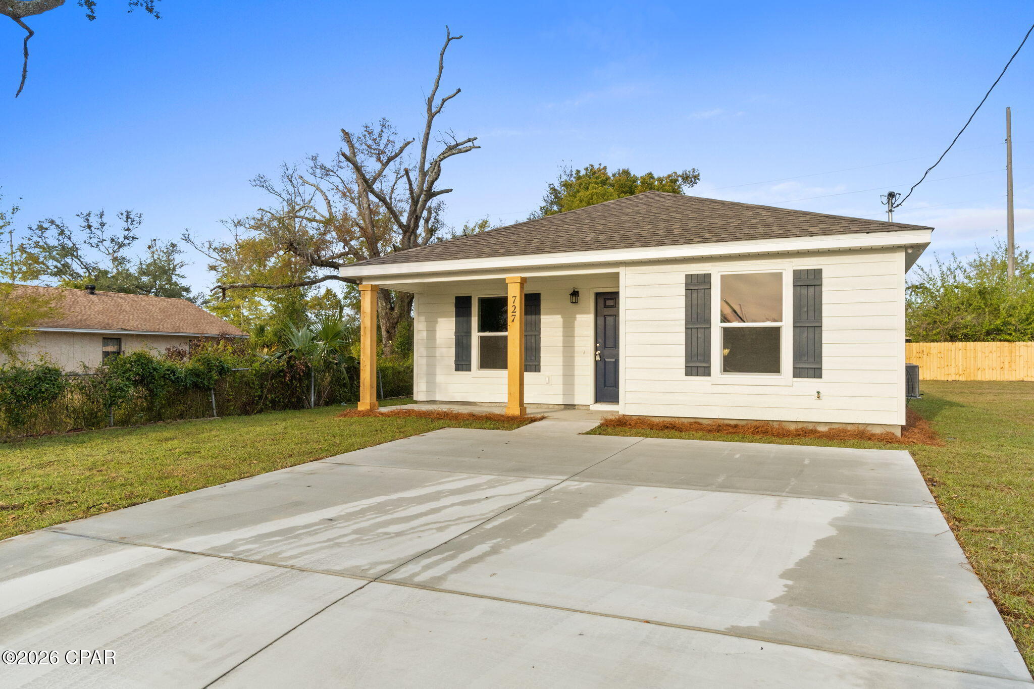 Image 4 For 727 Kirklin Avenue