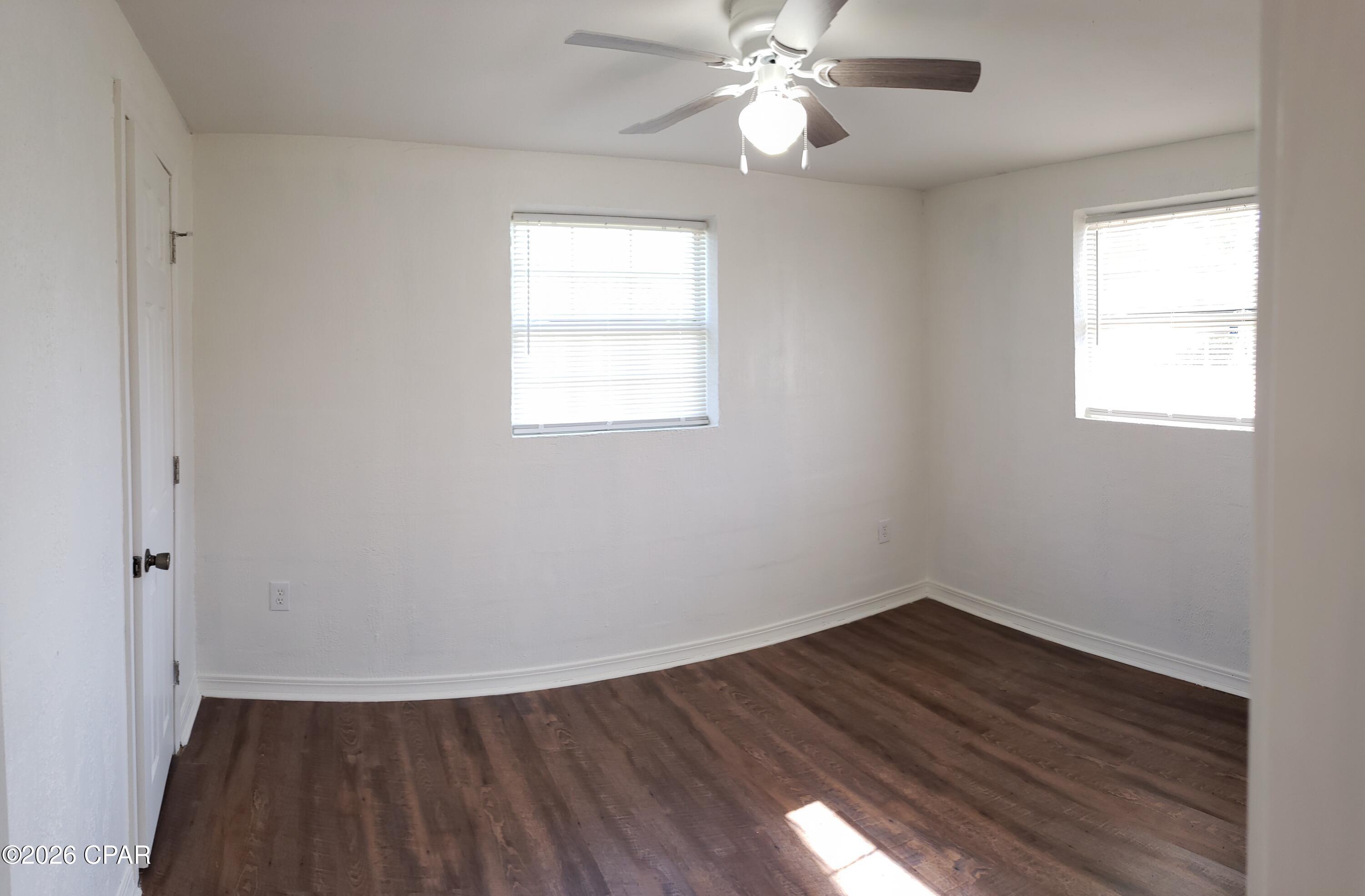 Image 18 For 543 9th Street 541-543