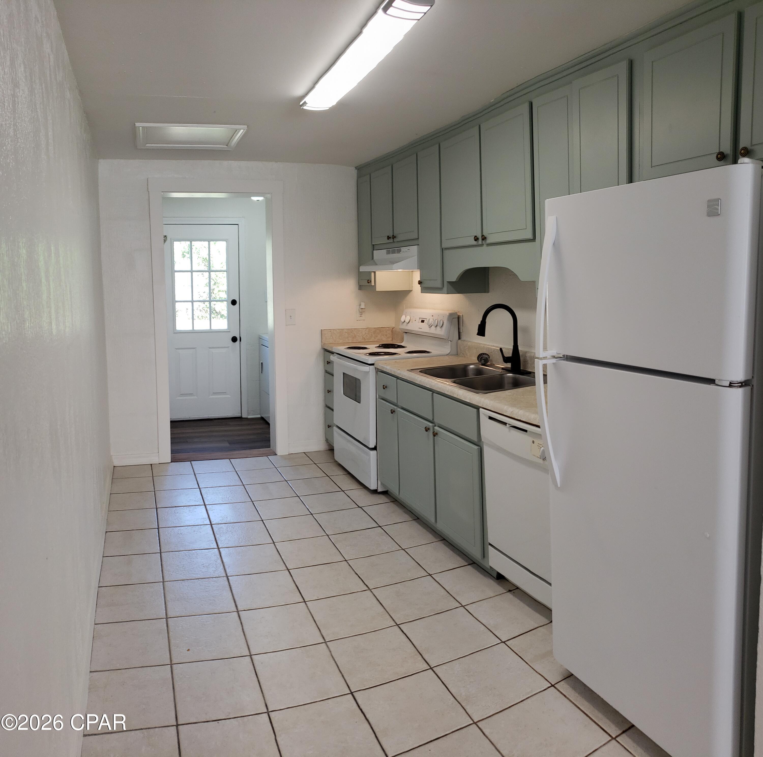 Image 19 For 543 9th Street 541-543