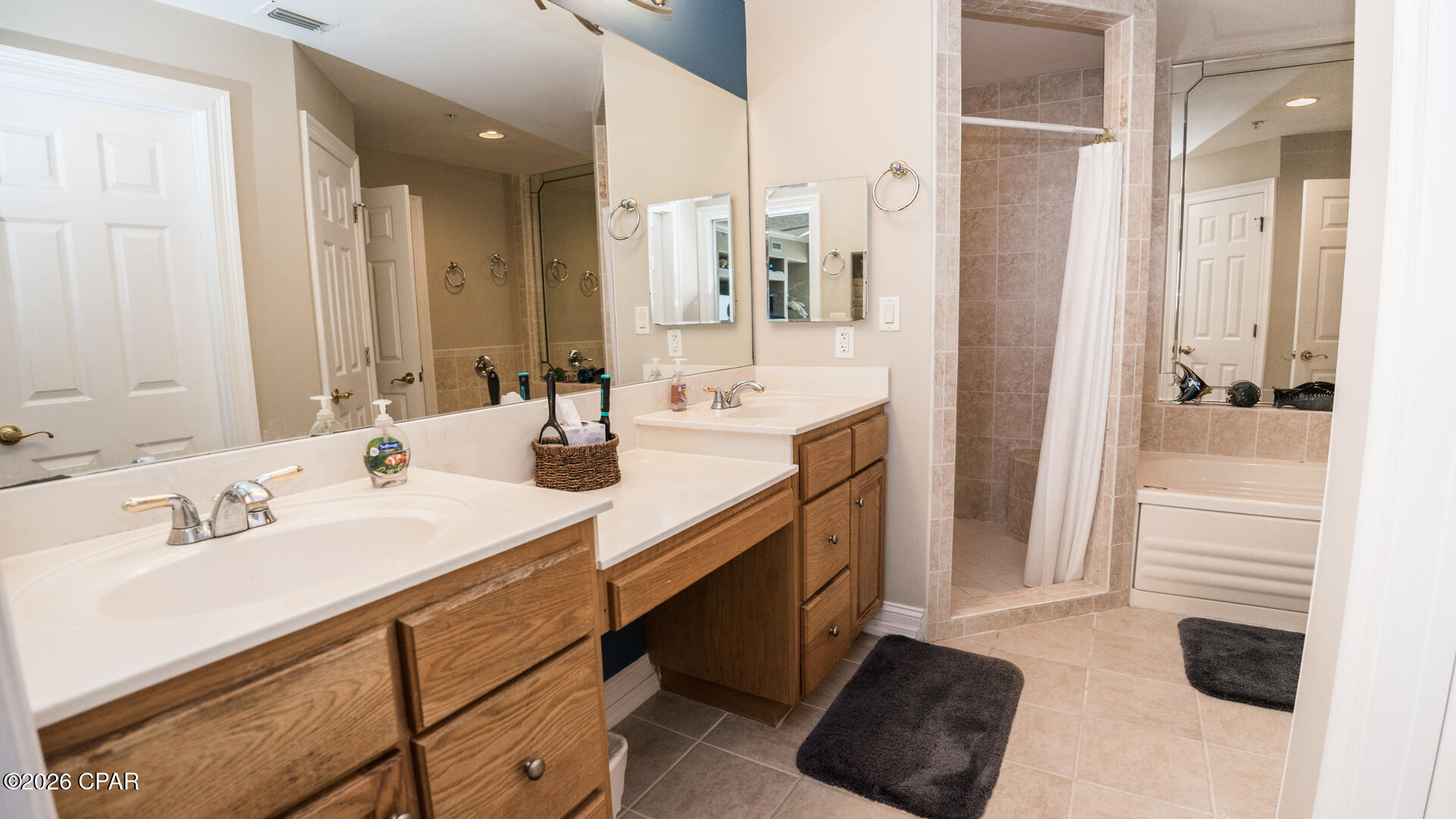 Image 19 For 7115 Thomas Drive 502