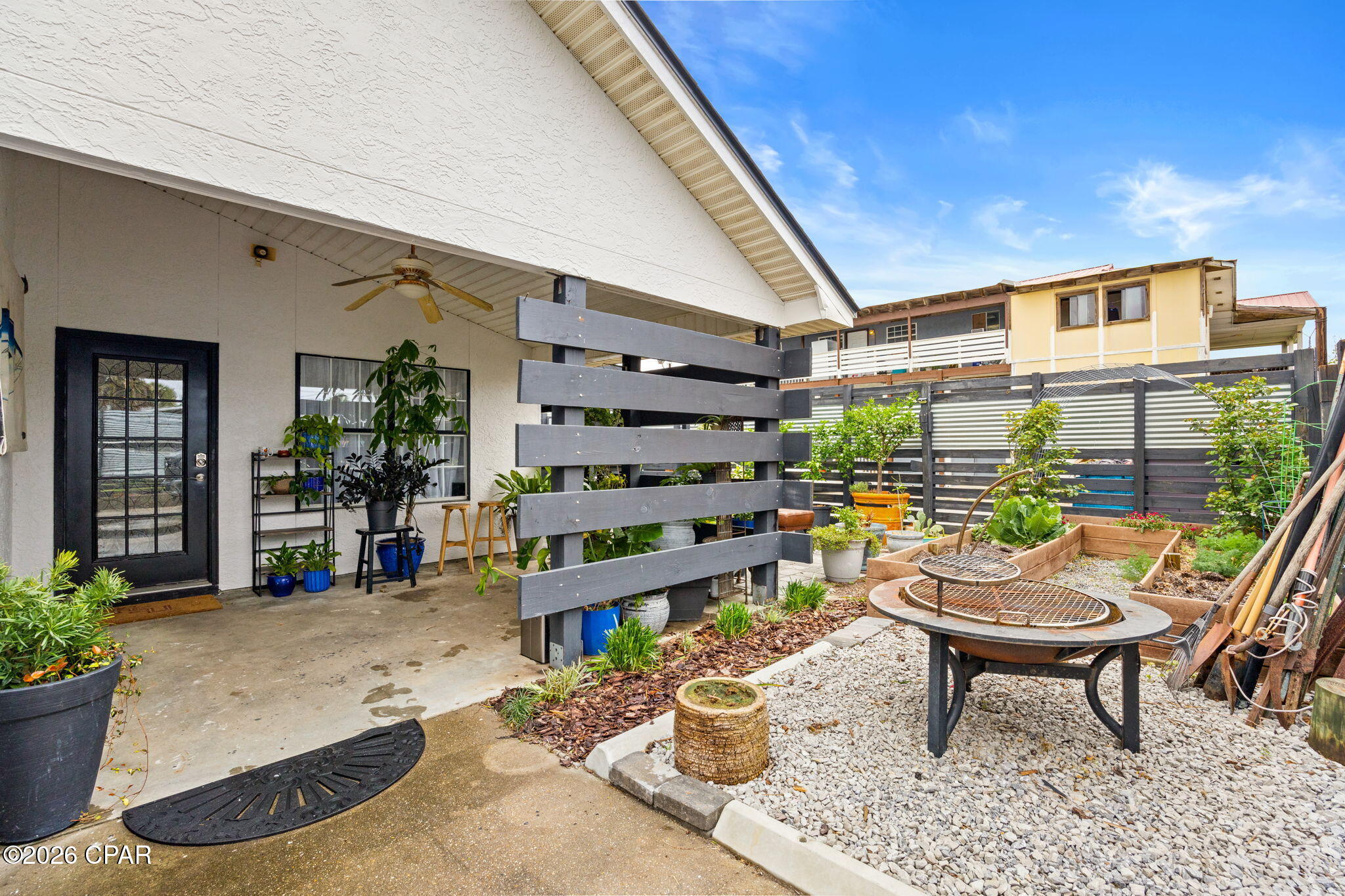 Image 24 For 17826 Front Beach Road