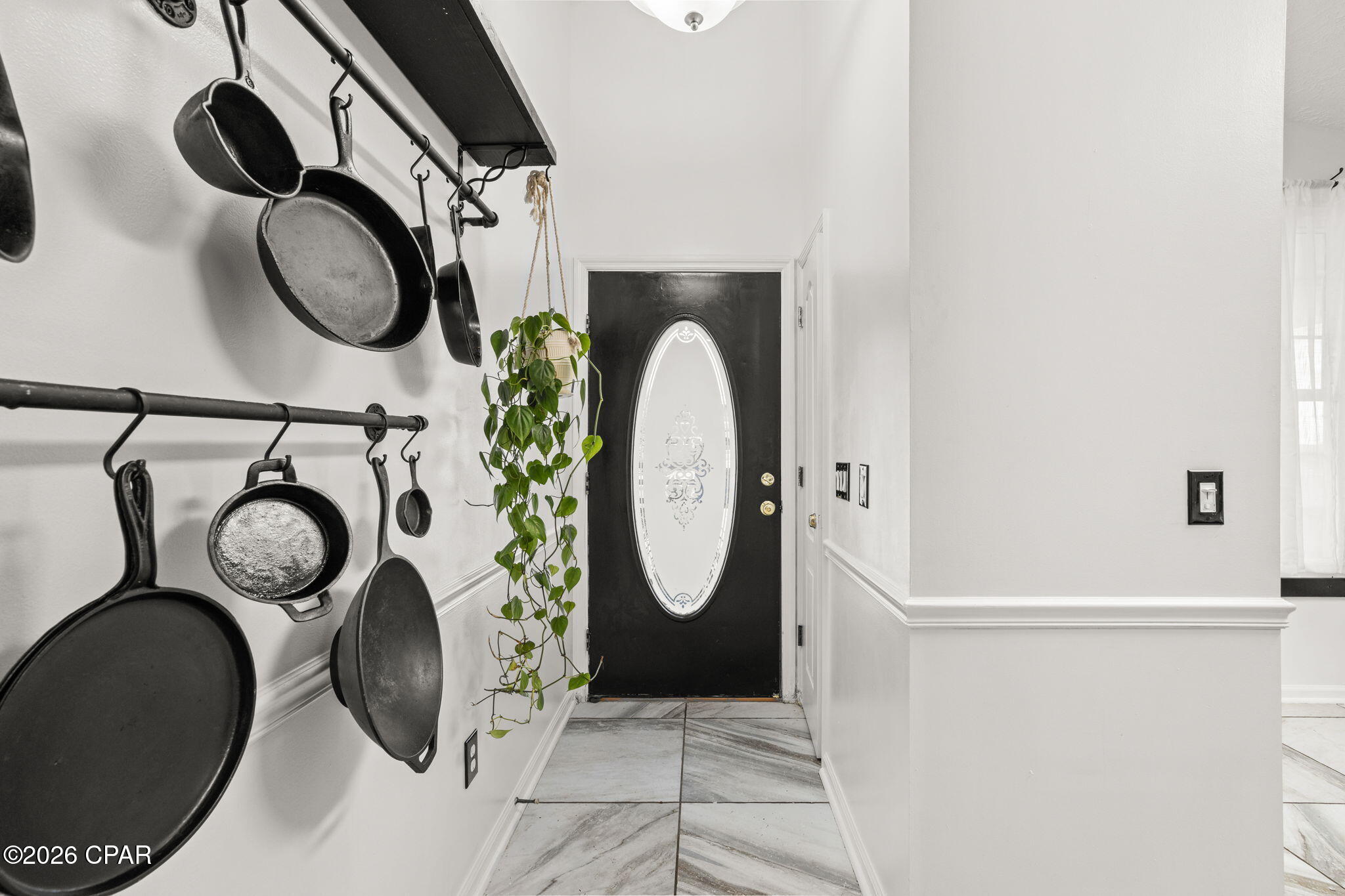 Image 4 For 17826 Front Beach Road