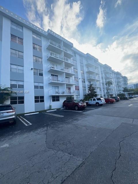 Tall Trees Condo