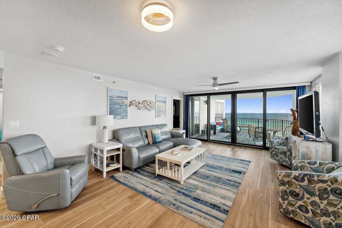 Image 11 For 6201 Thomas Drive 709