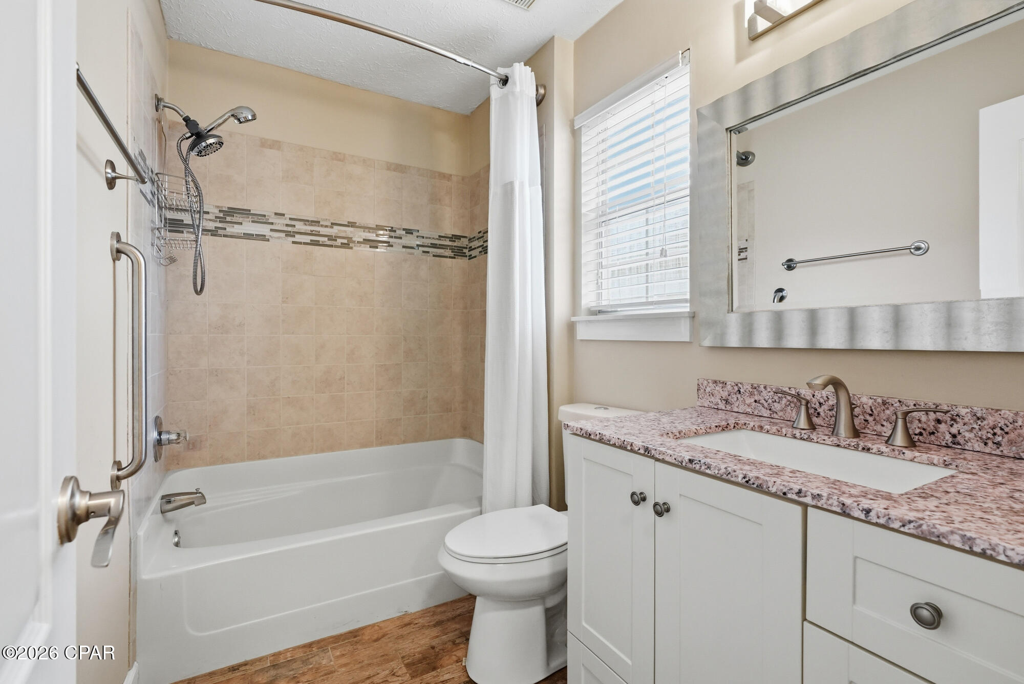 Image 19 For 104 Bimini Court