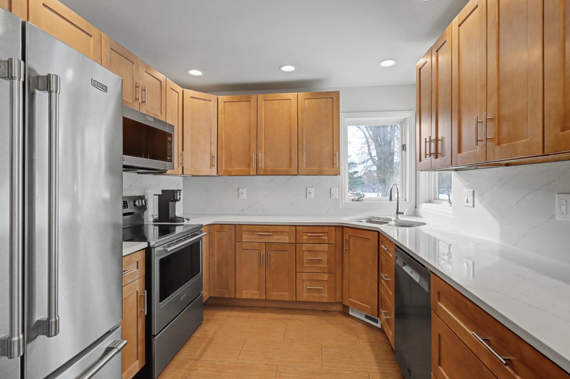 River Property Property 203 River St Photo 14