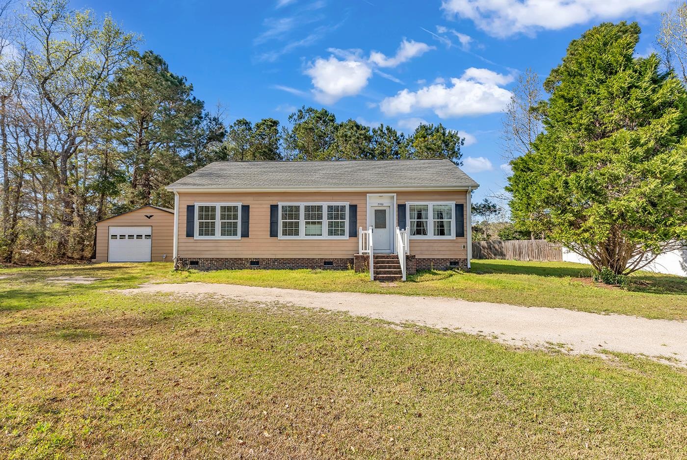 2980 Sweet Bay Rd. Longs, SC 29568