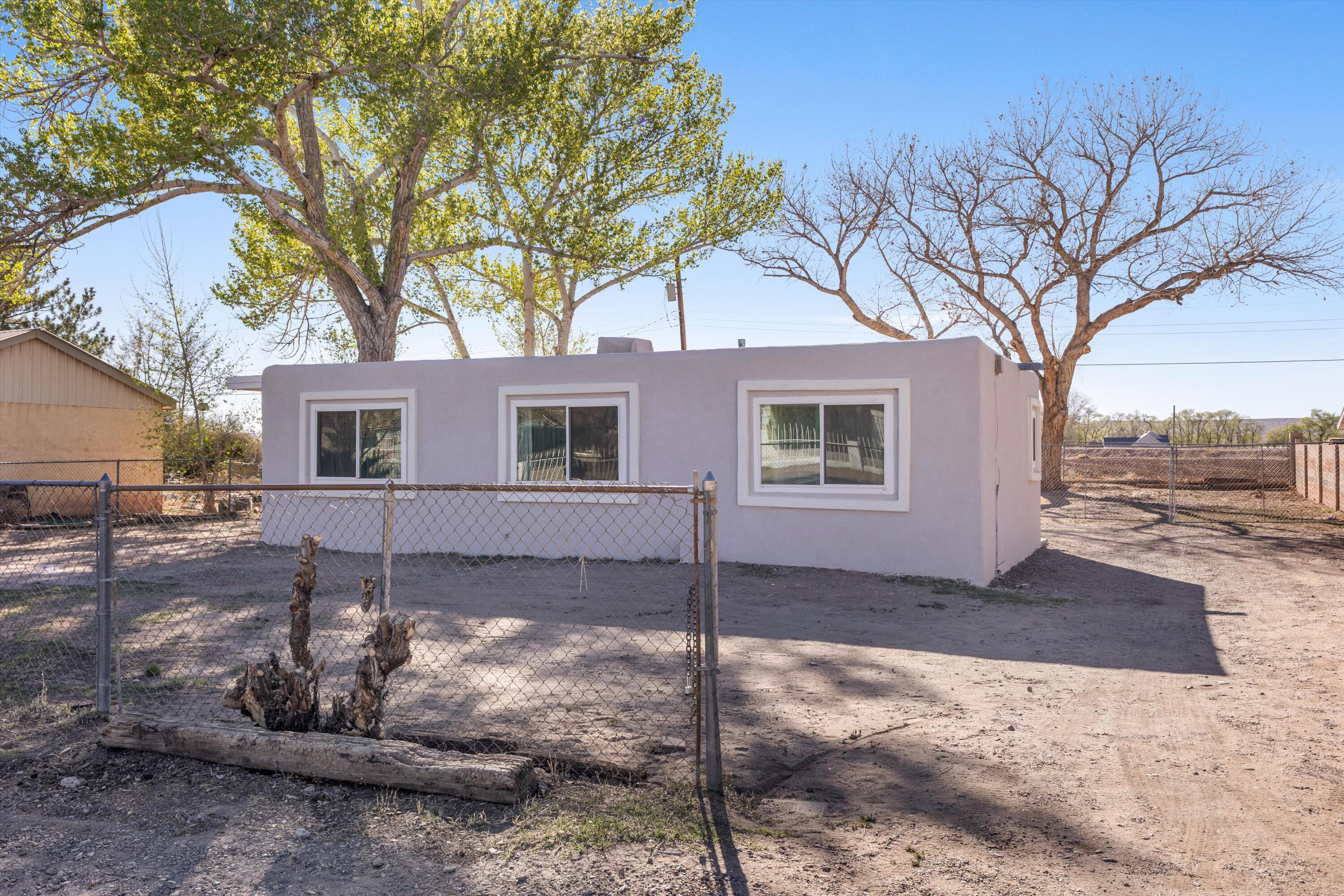 3513 Camino Alameda SW Albuquerque, NM 87105