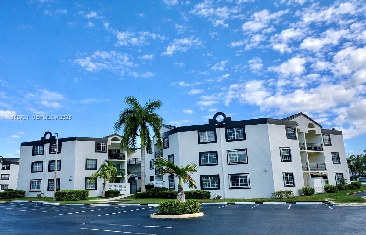 Soleil At Fontainebleau C