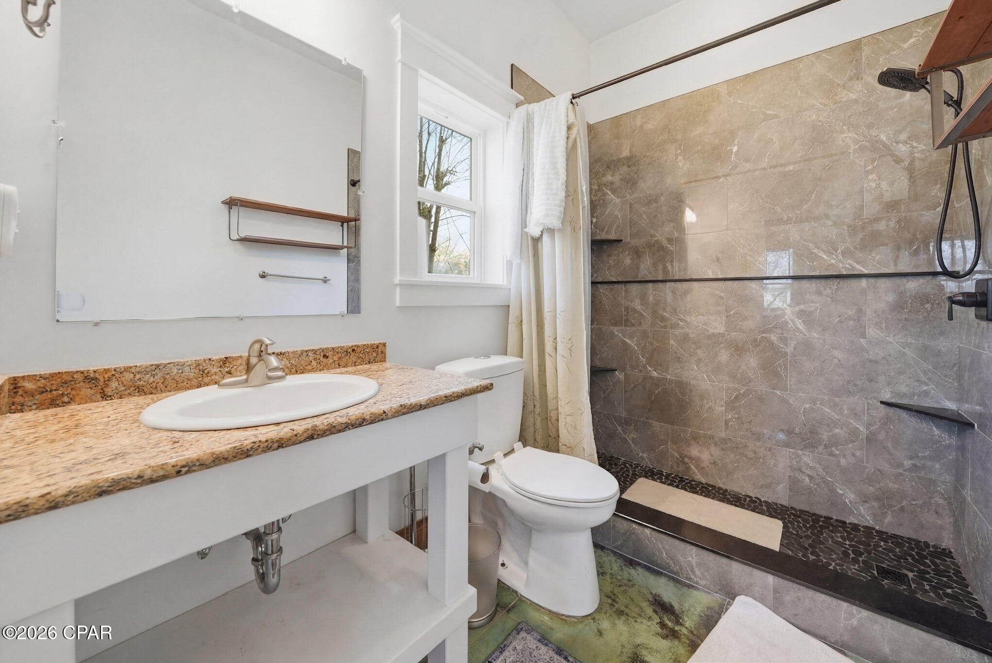 Image 18 For 13728 Highway 20