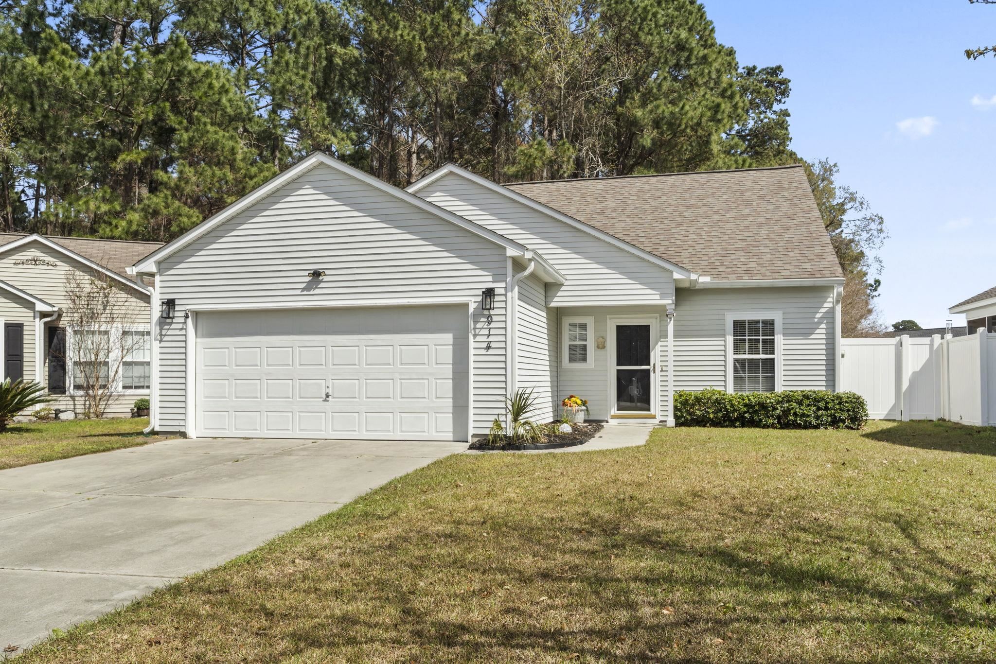 914 Bur Oak Ct. Myrtle Beach, SC 29579