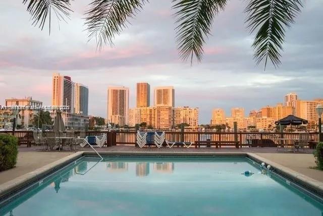 Woodlake Apts Condo