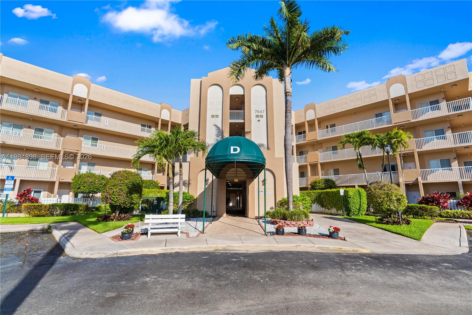 Southampton Condominium