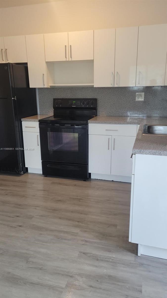 Lawrence Est Land Cos Sub