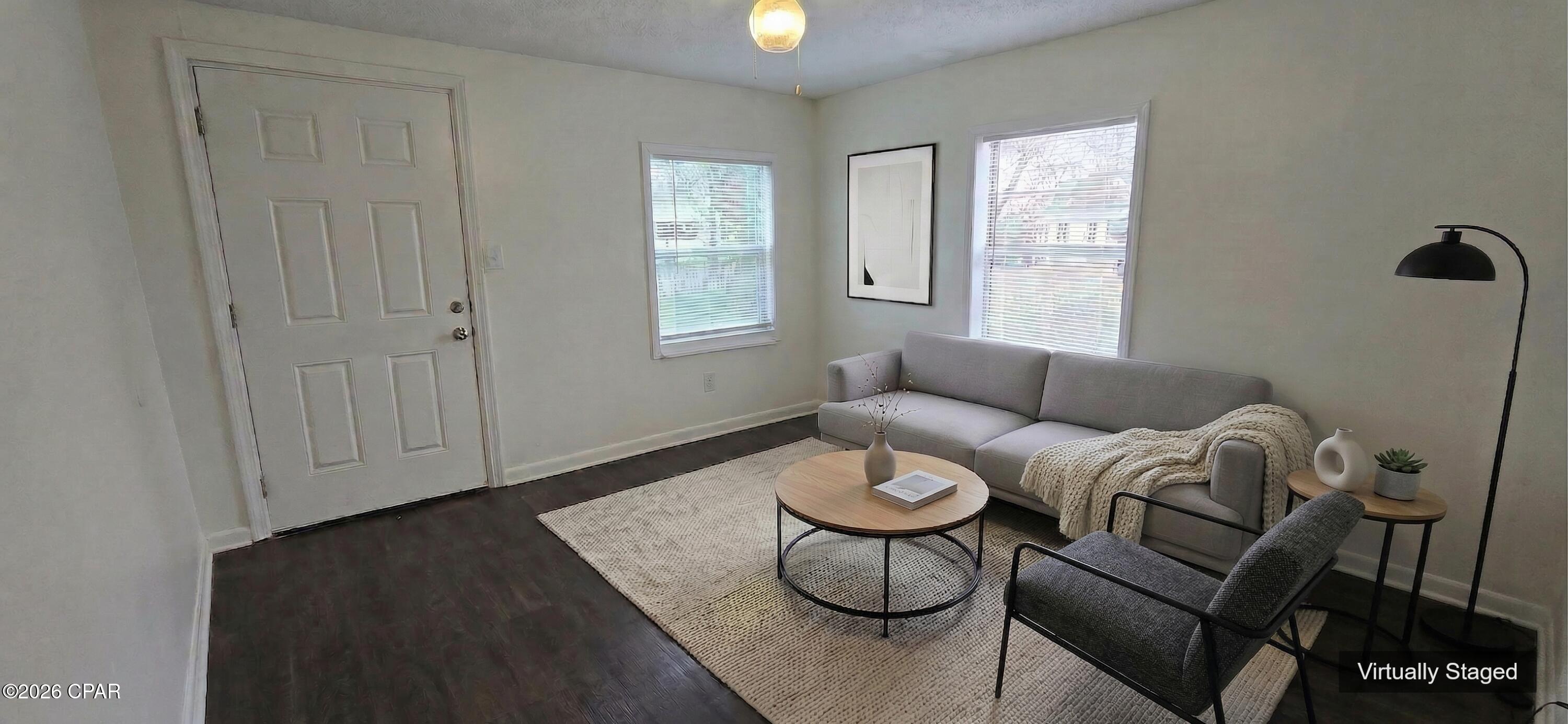 Image 2 For 825 11th Court