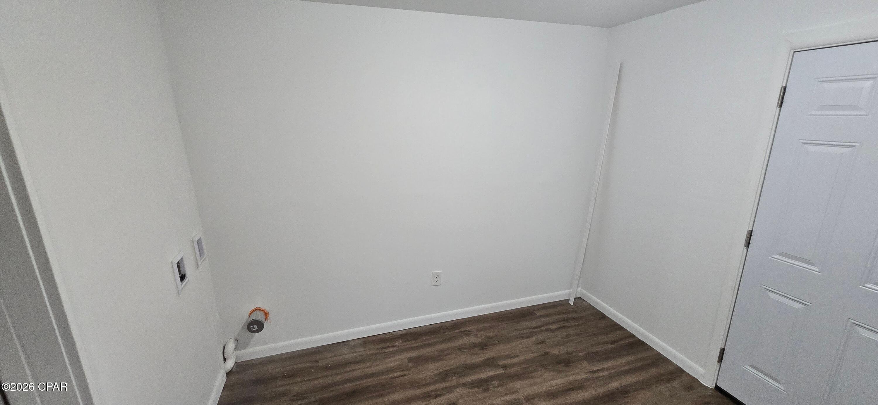 Image 9 For 825 11th Court