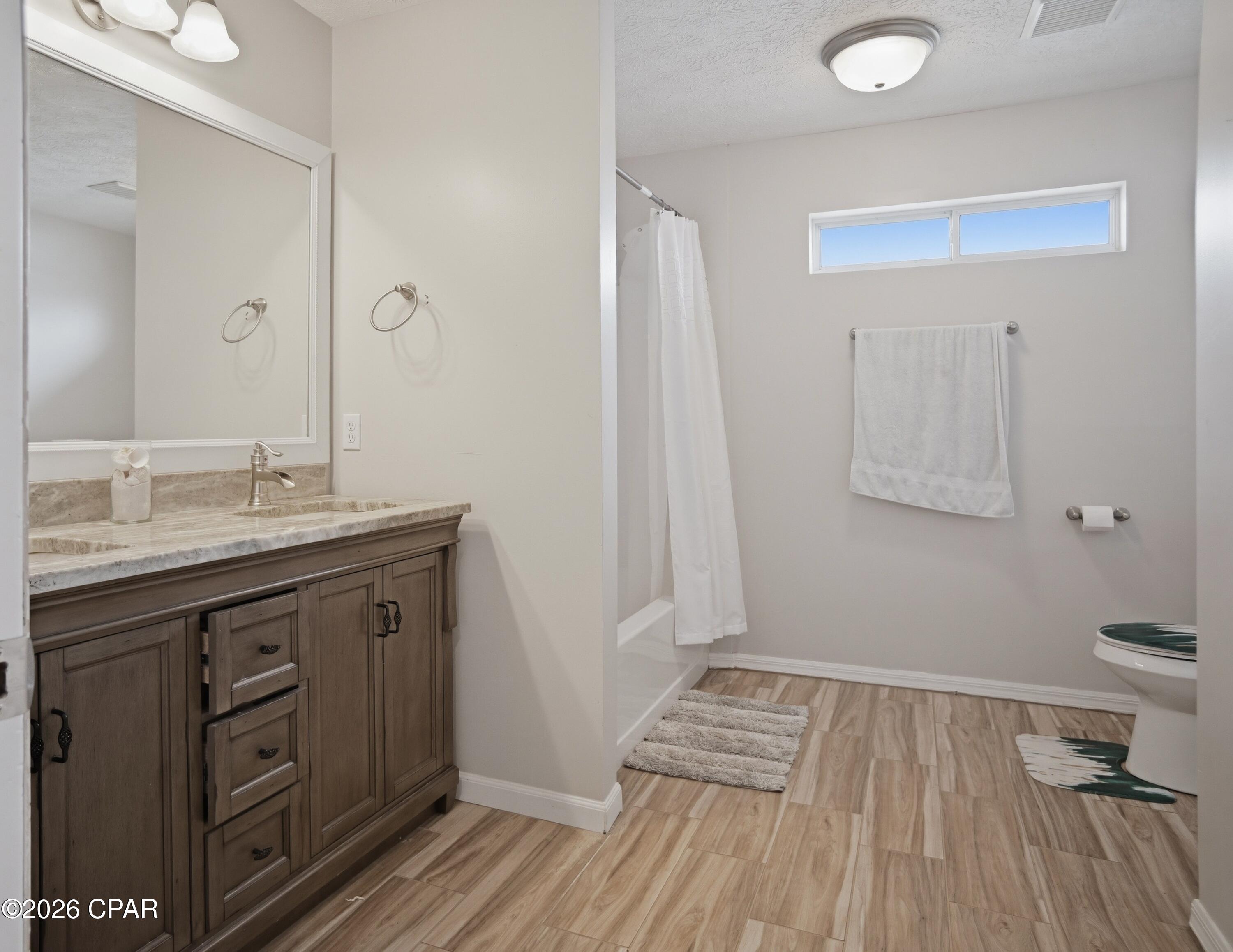 Image 39 For 3412 Harrison Avenue