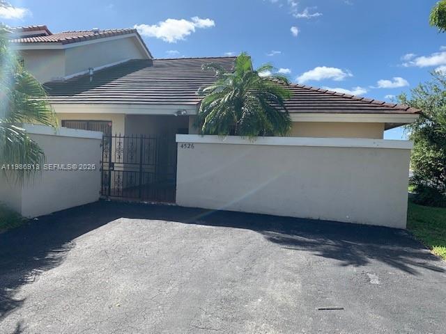 Bird Lakes Townhouse Sec