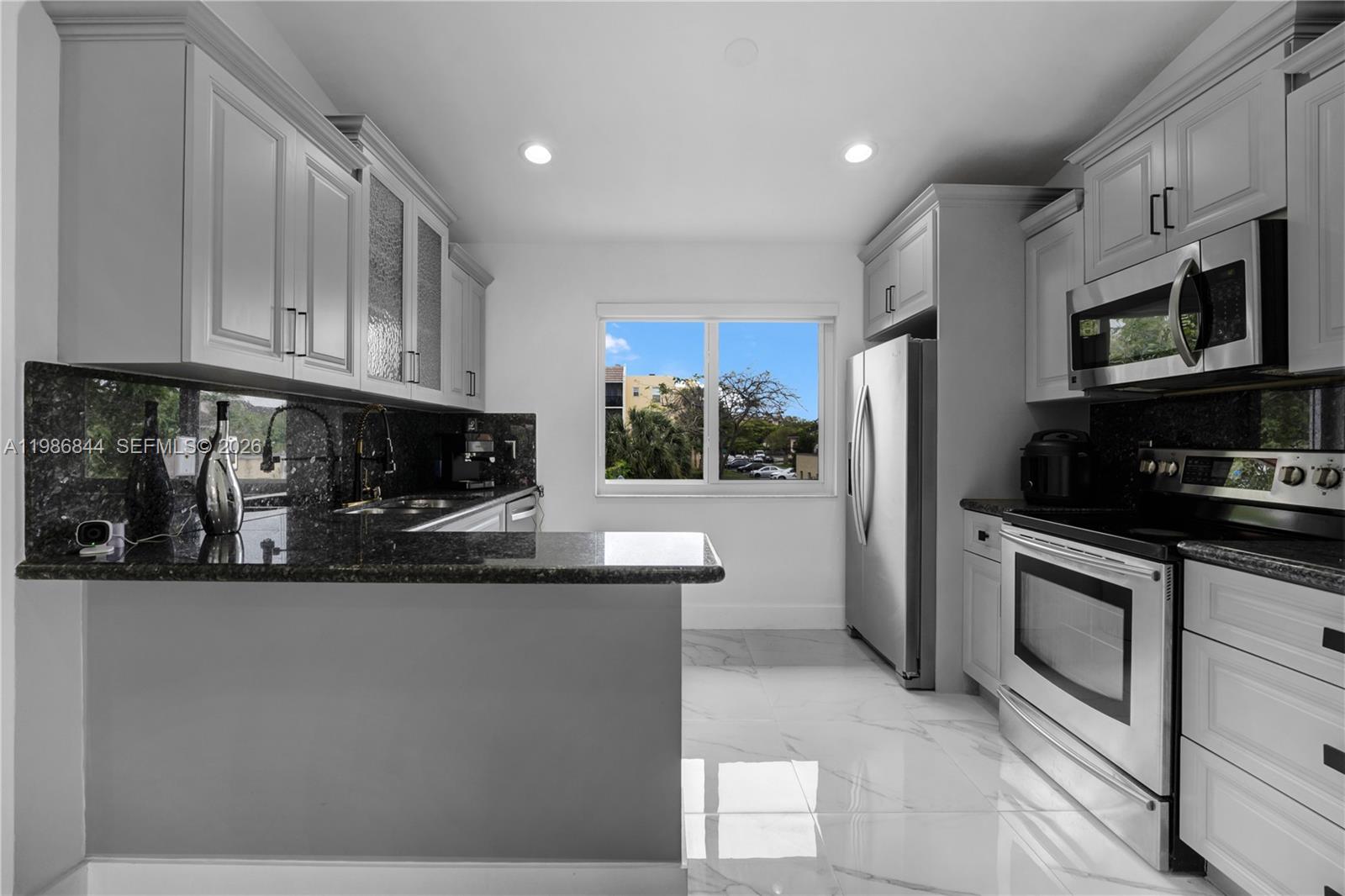 Property photo # 8