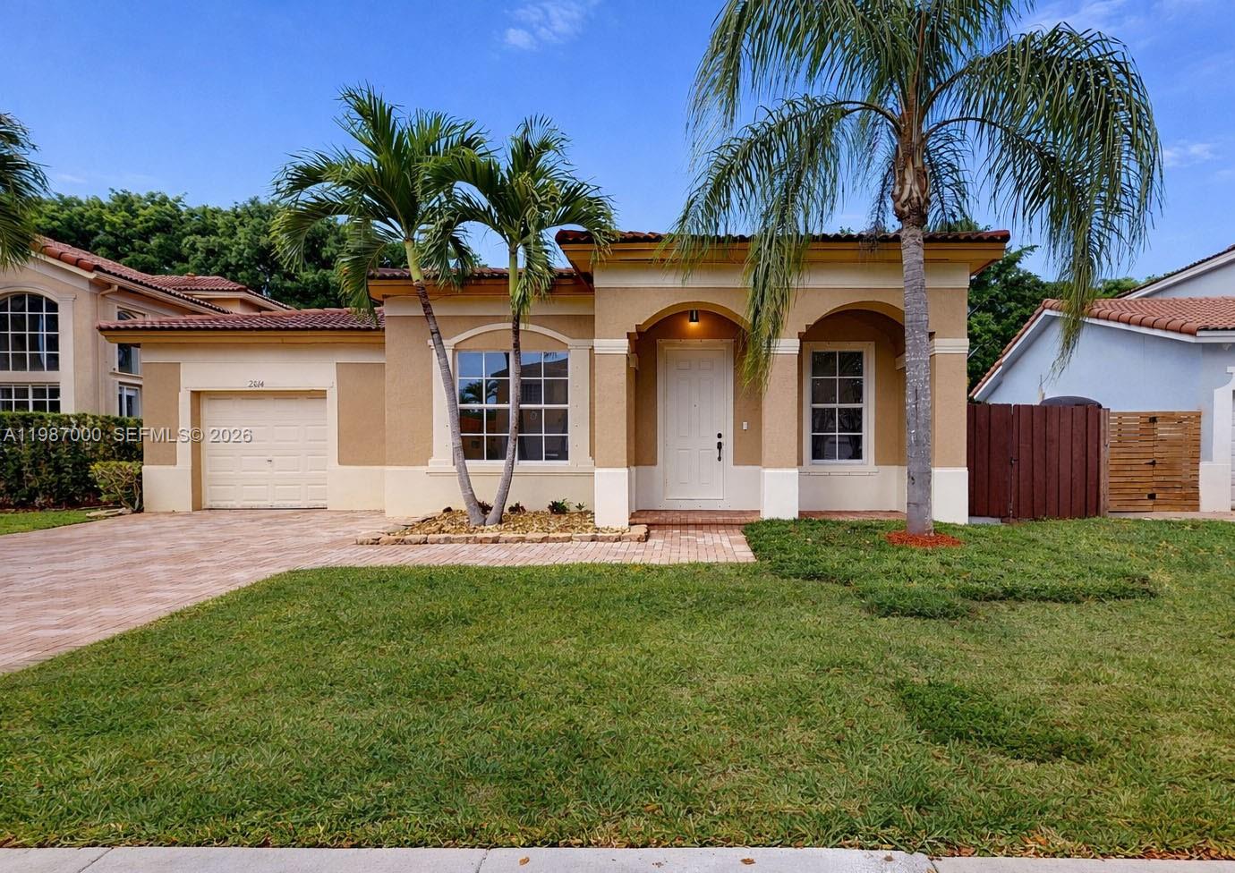 Floridian Bay Estates
