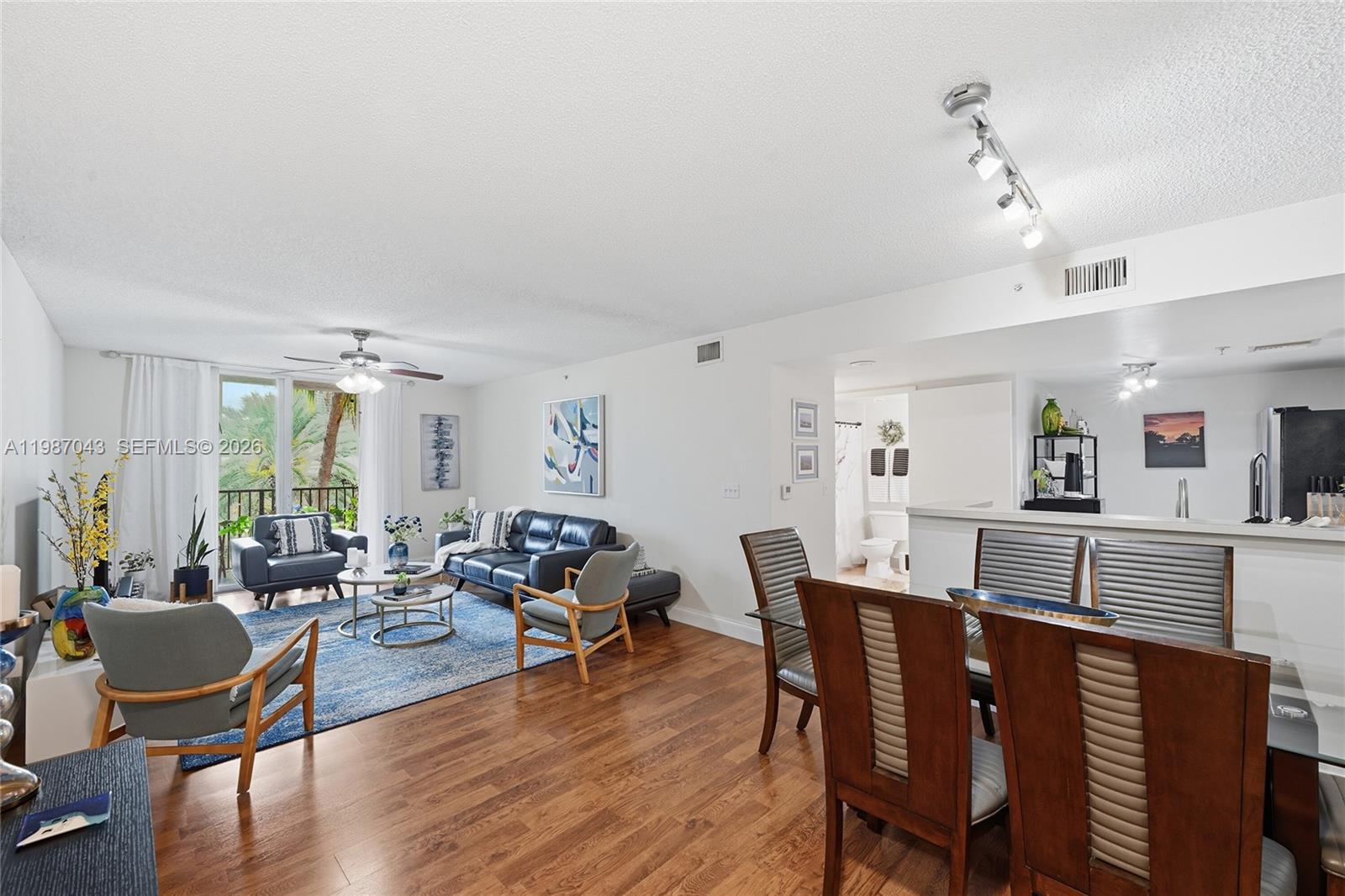 Property photo # 9
