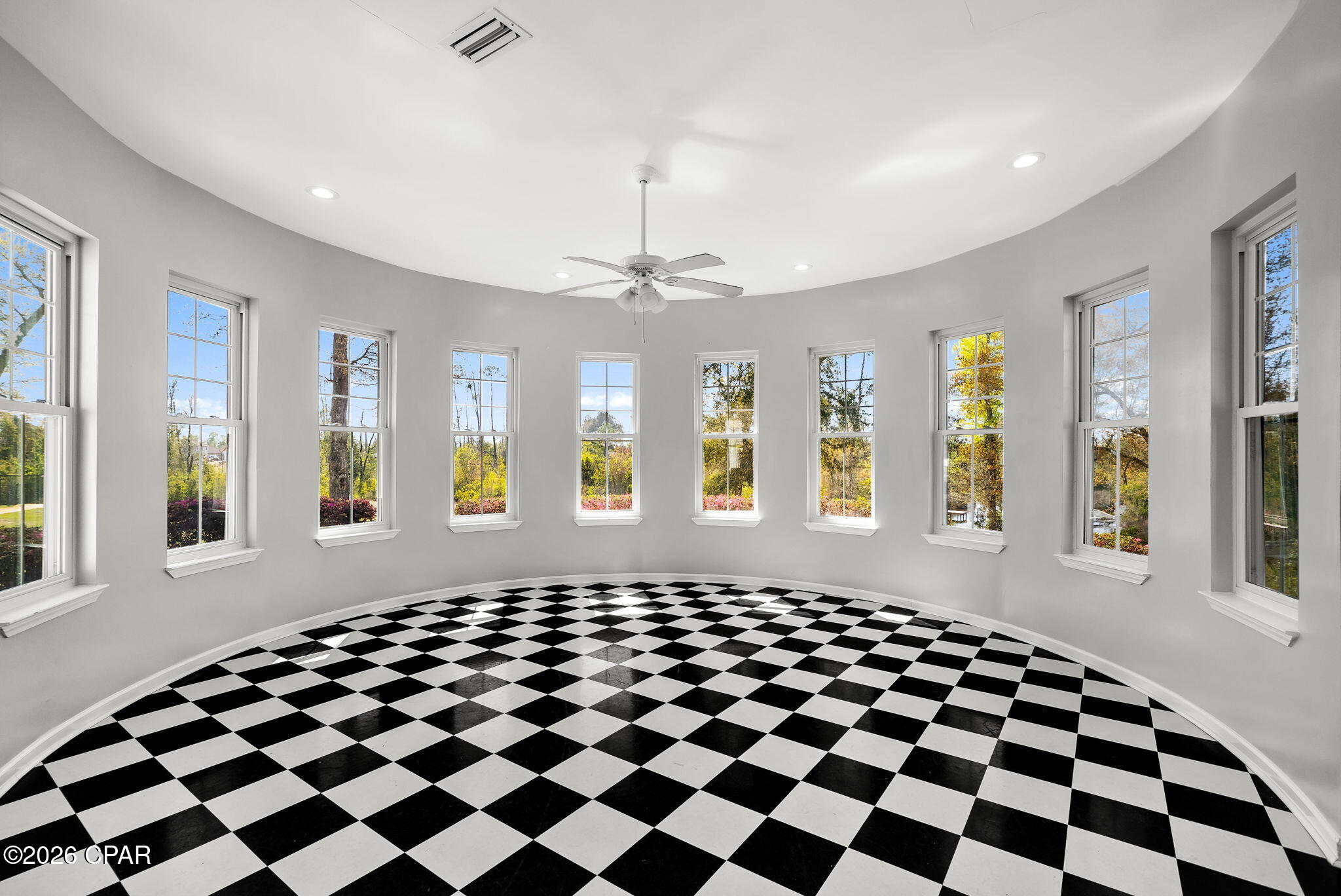 Image 50 For 3931 Indian Springs Road