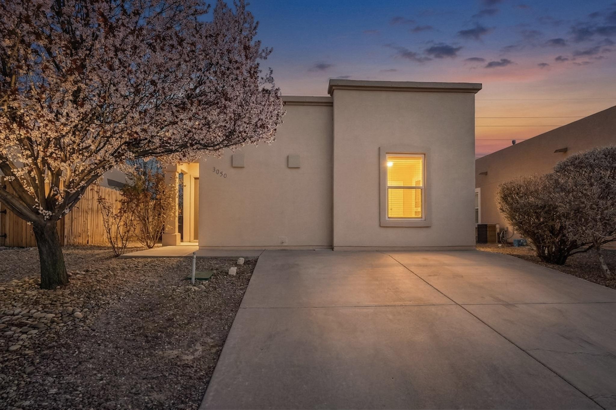 Homes for sale in Santa Fe, NM | 3050 Primo Colores St, Santa Fe, NM 87507 | MLS# 1100321