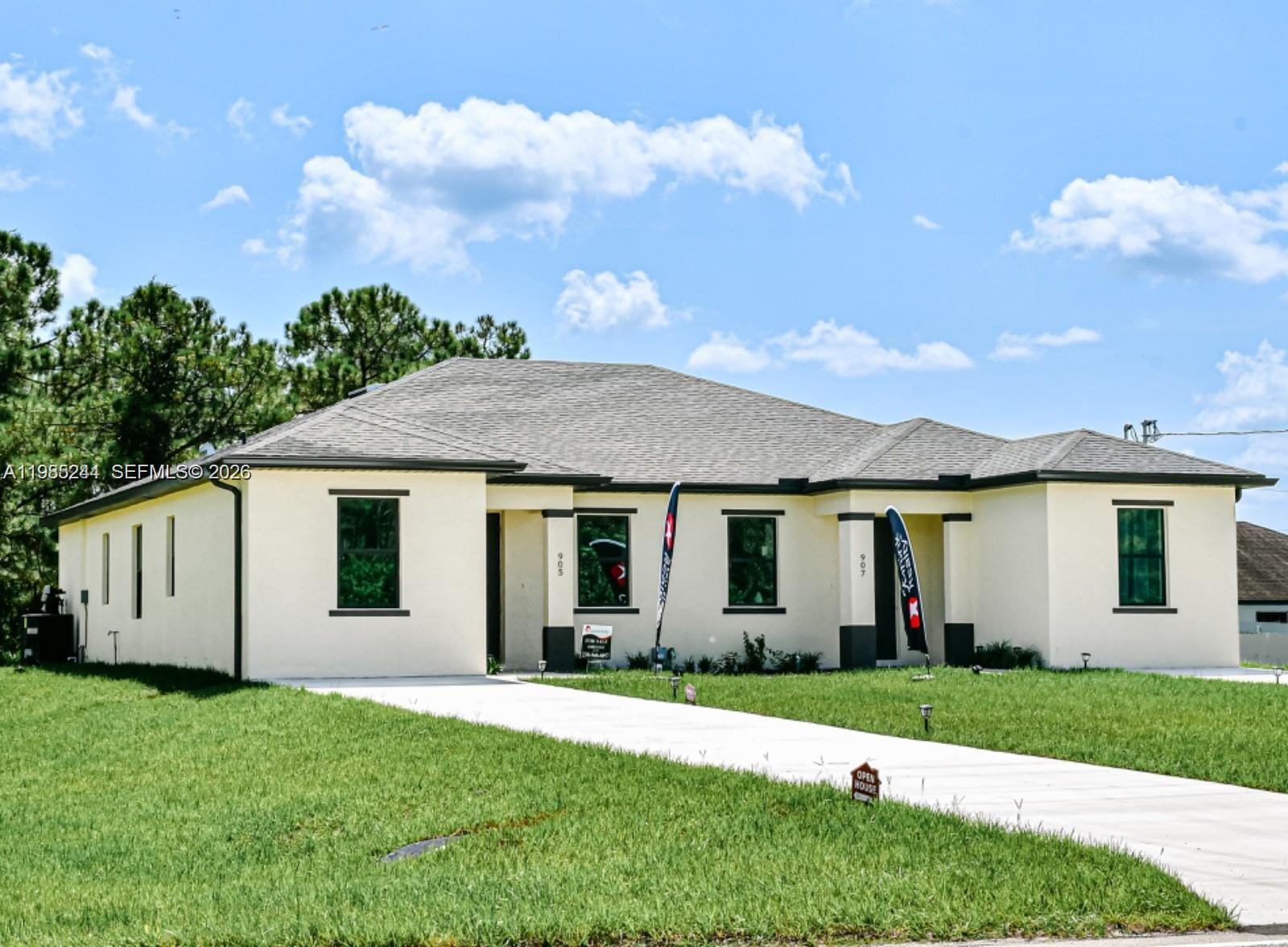 Impressive exterior facade at 434/436 Bell - Home in Lehigh Acres