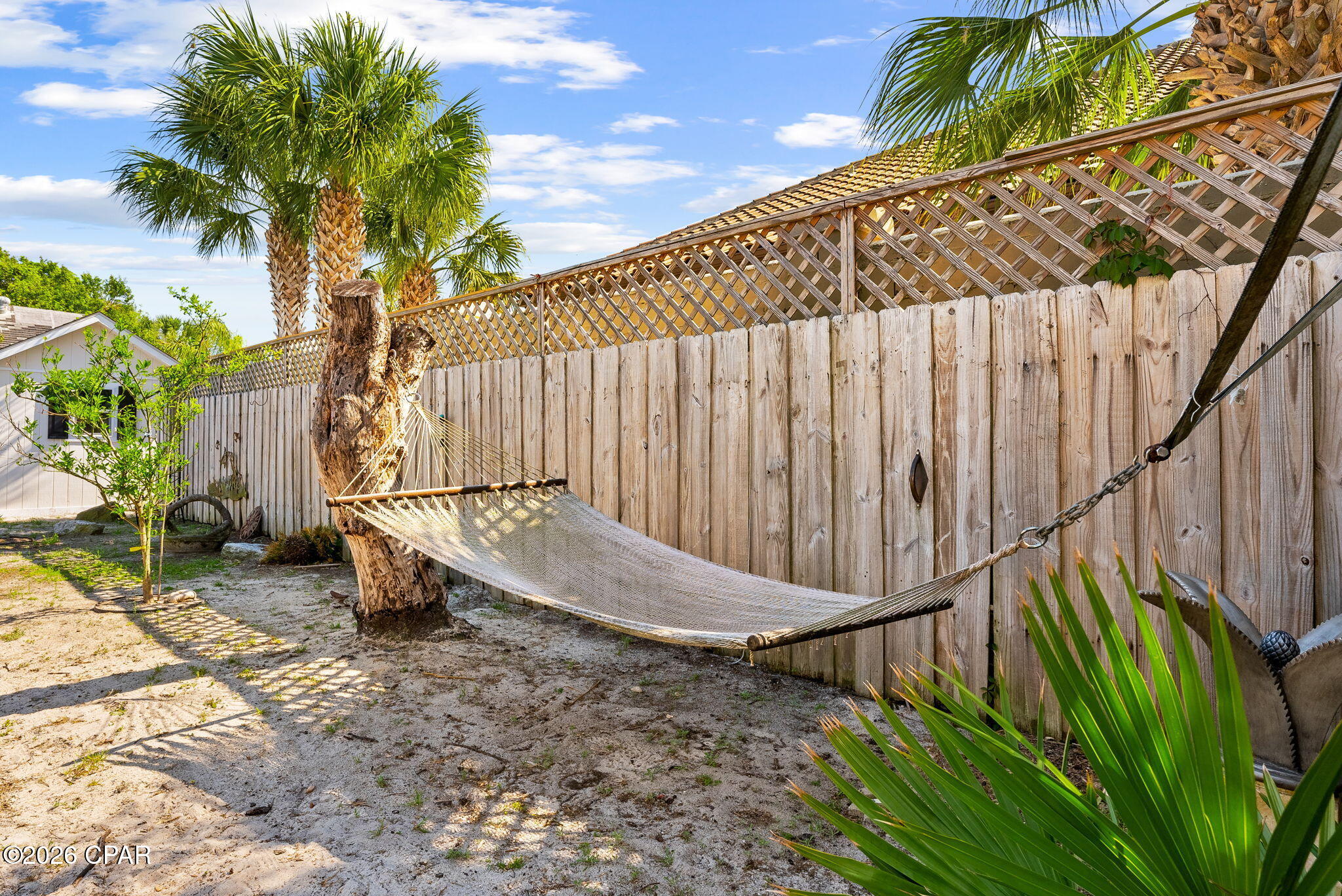 Image 48 For 408 Dolphin Street