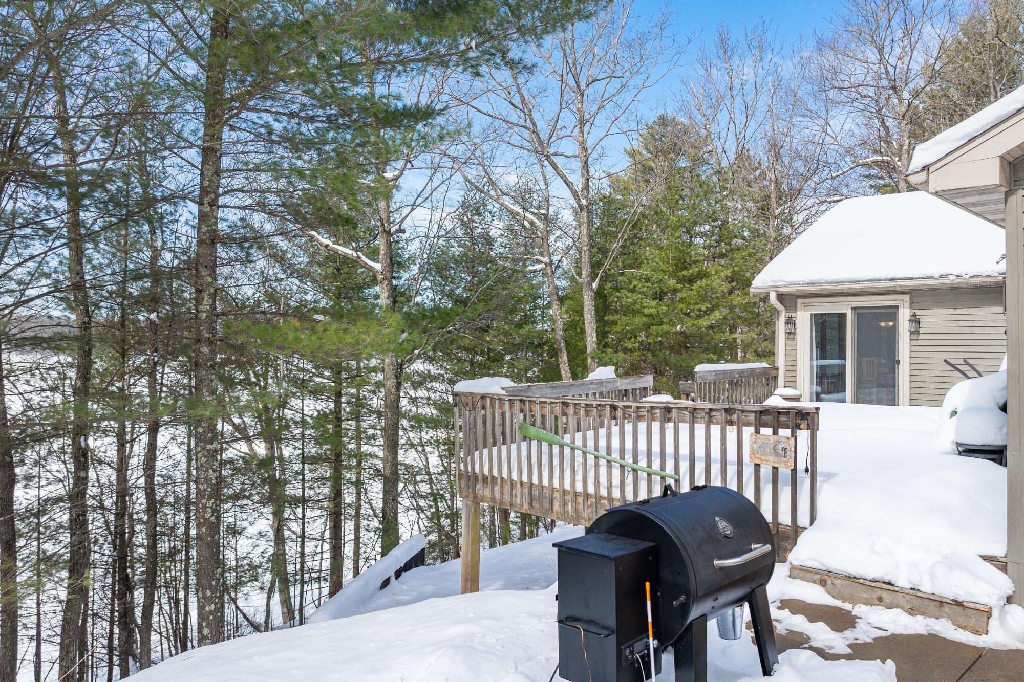 East Horsehead Lake Property 4755 Horsehead Lake Rd Photo 3