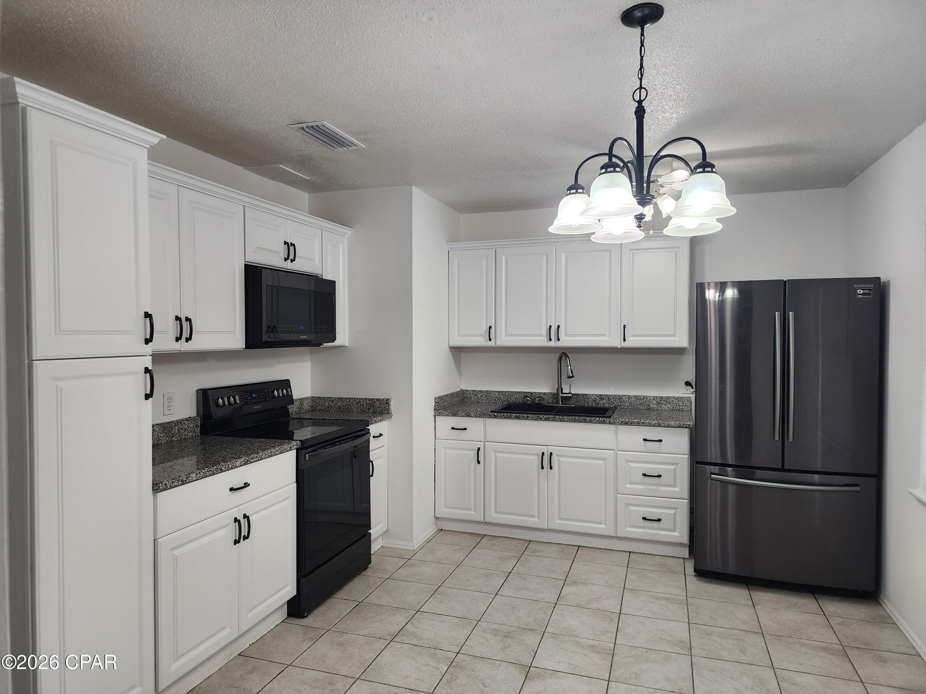 Image 8 For 1804 Arthur Avenue