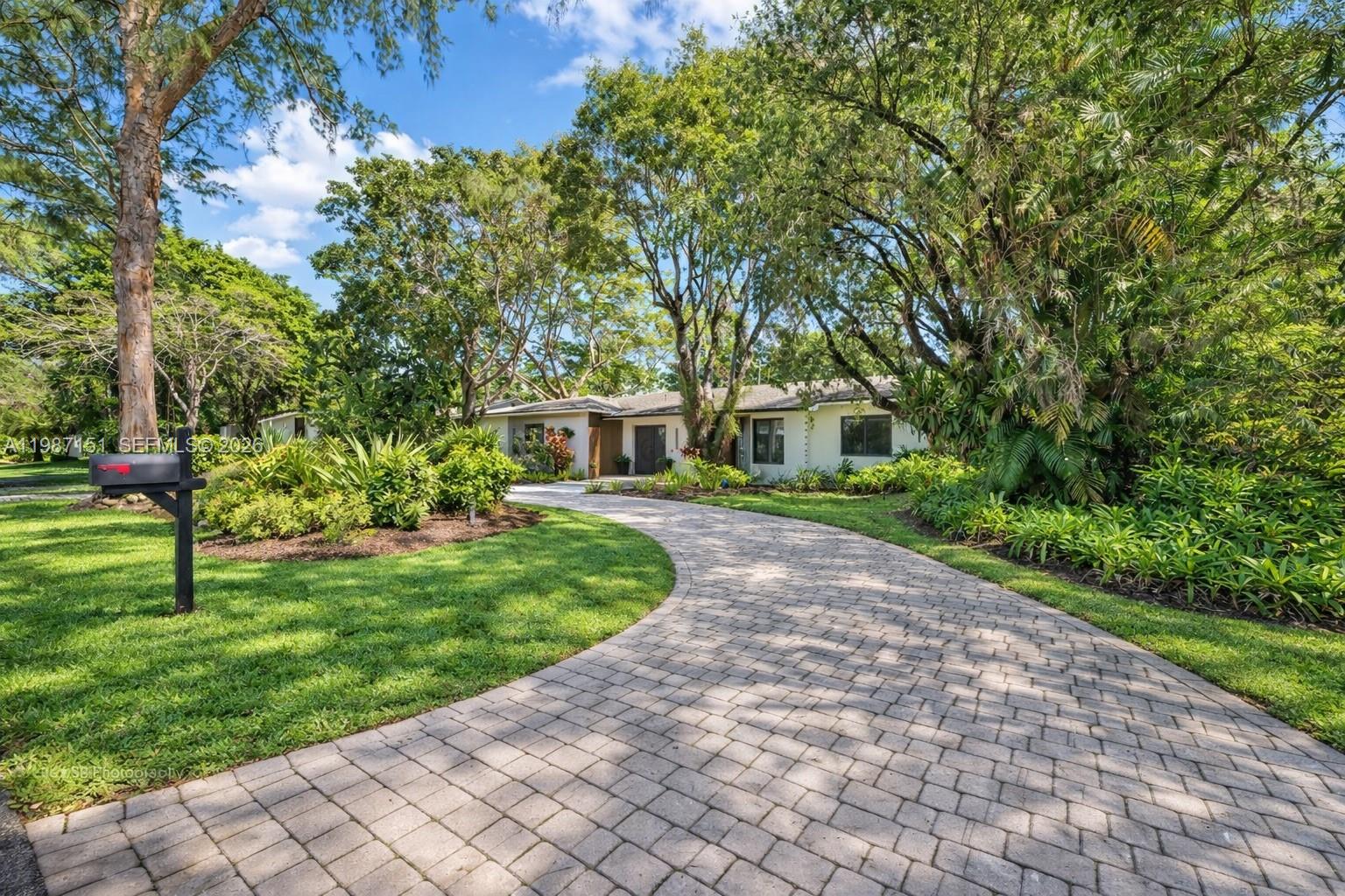 Charlotte Estates