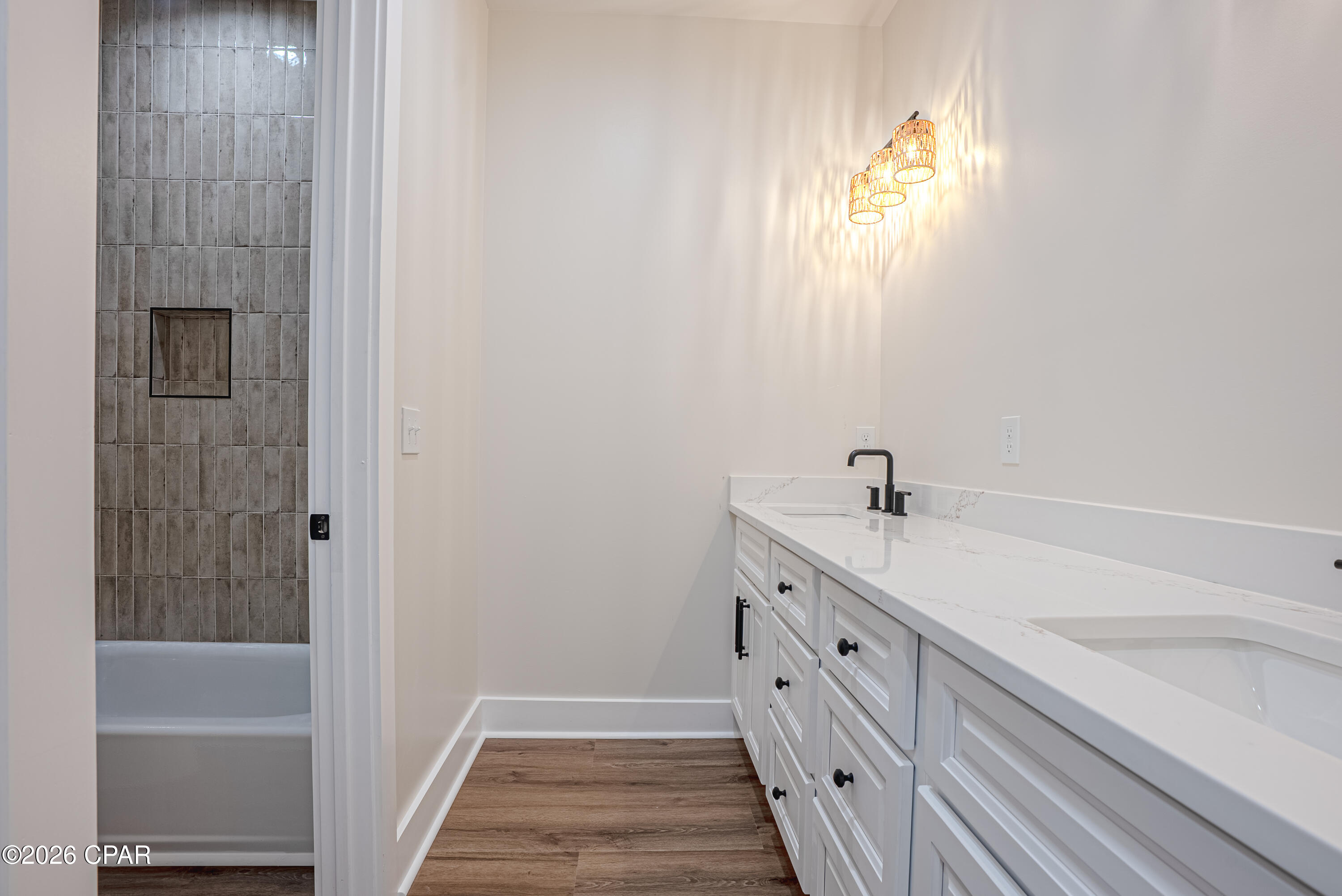 Image 27 For 615 Sea Breeze Drive